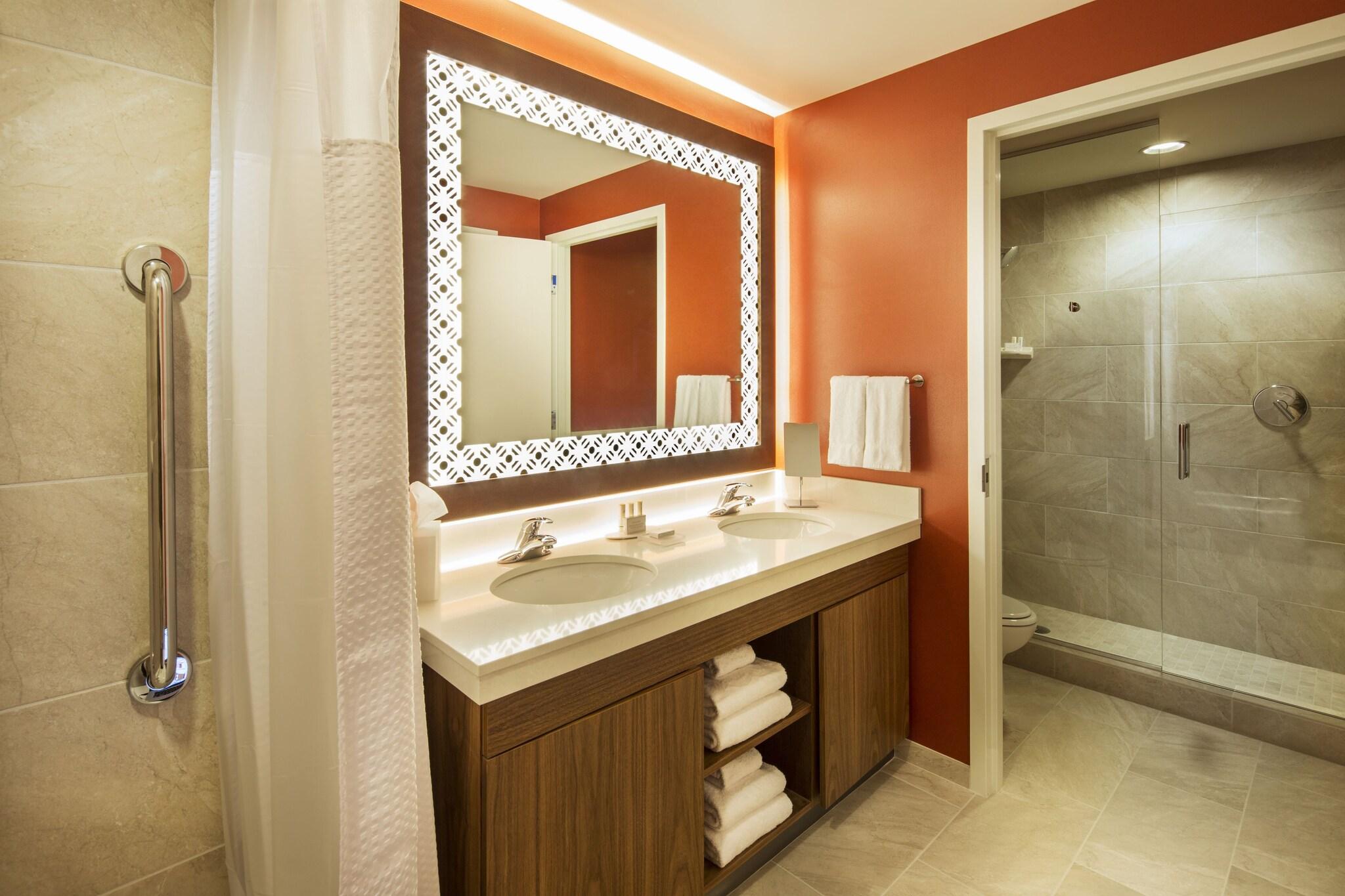 Quadruple Resort View