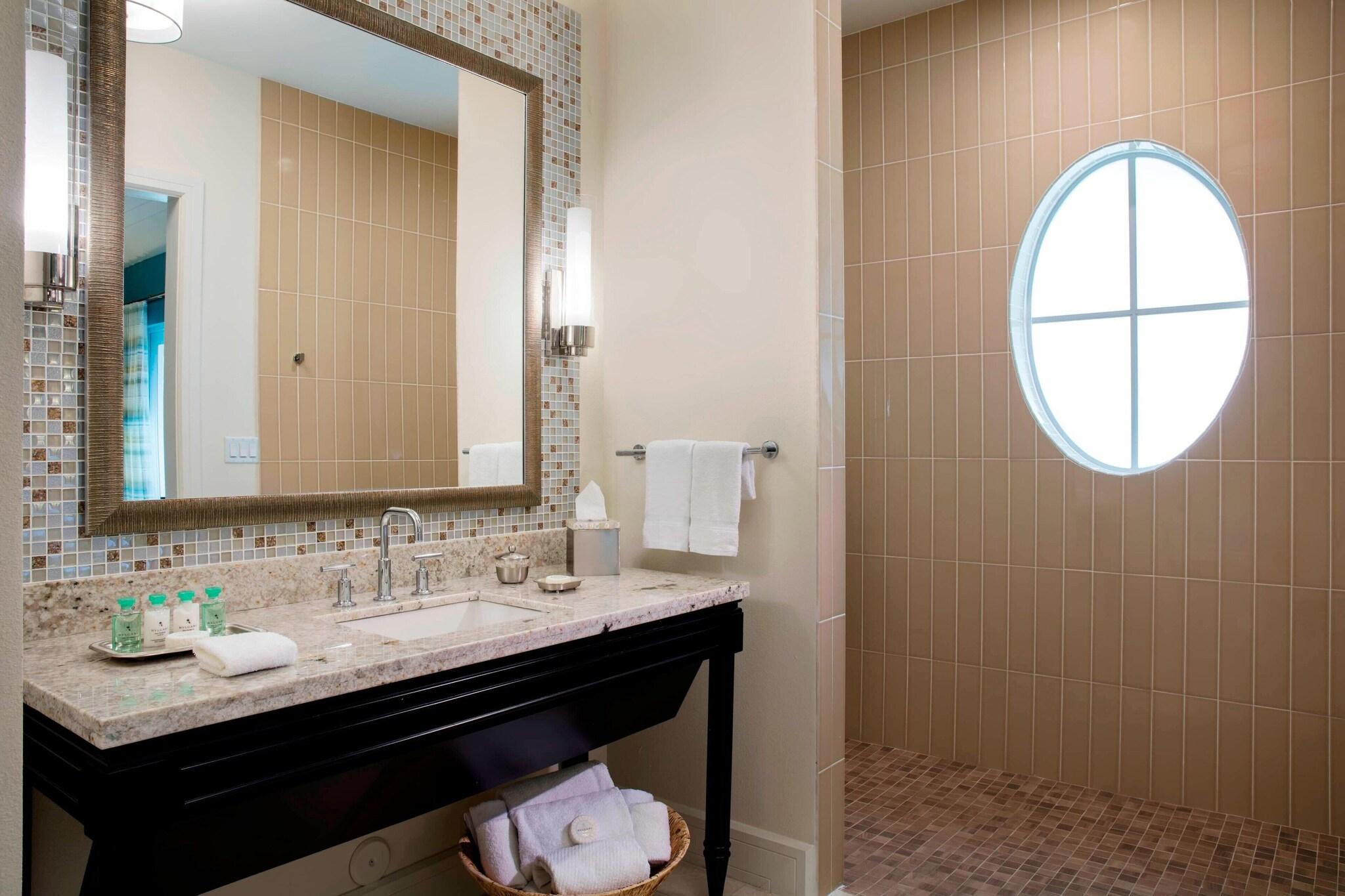 House Accessible with Views