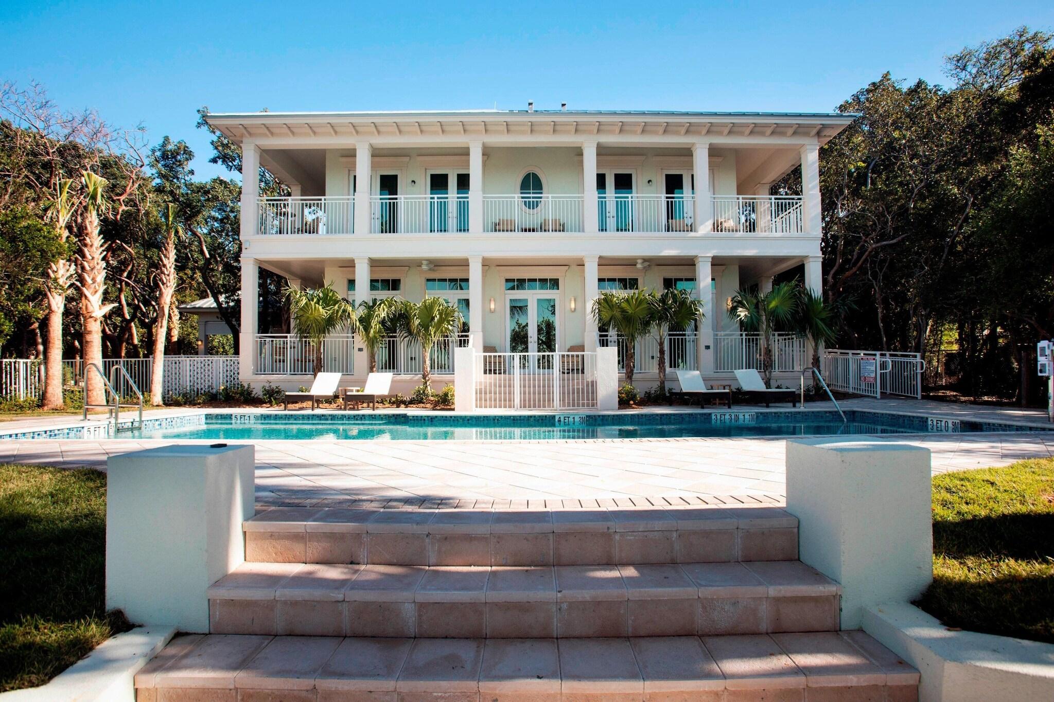 House Accessible with Views