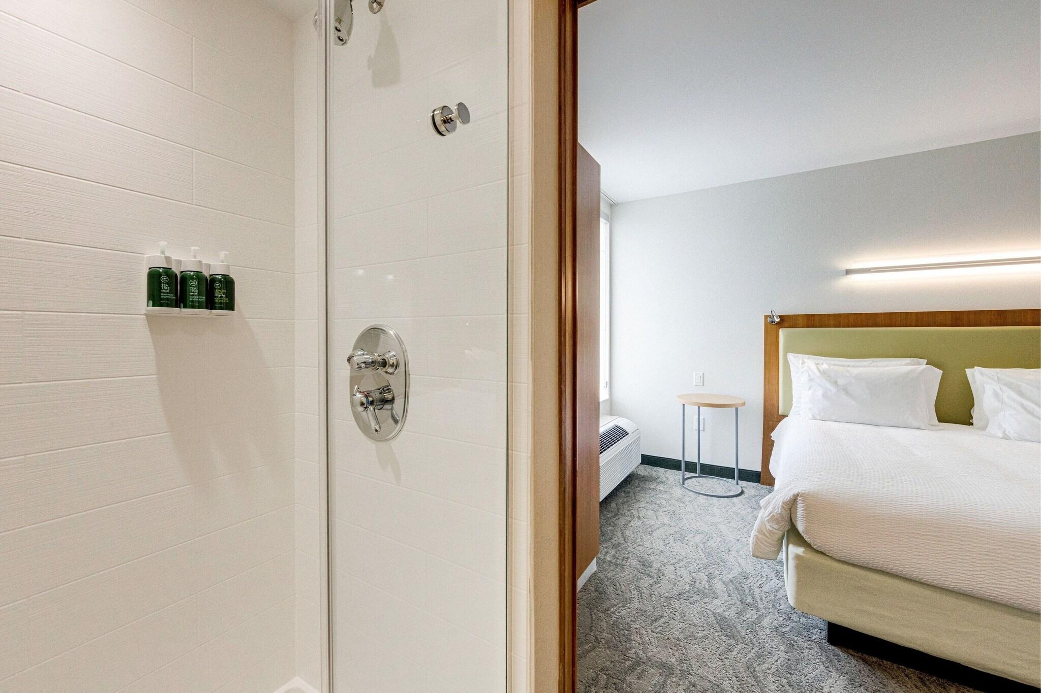 Suite Two Queen Beds