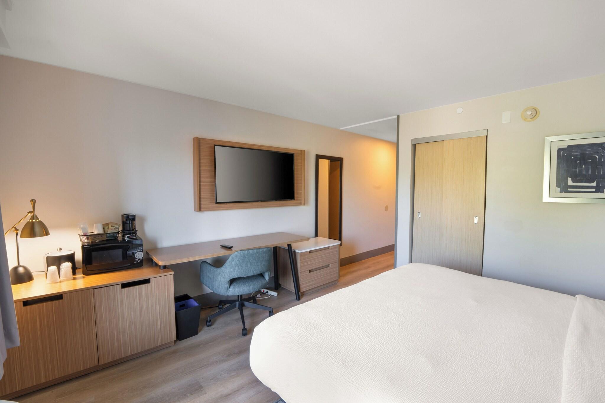 Double King Size Bed