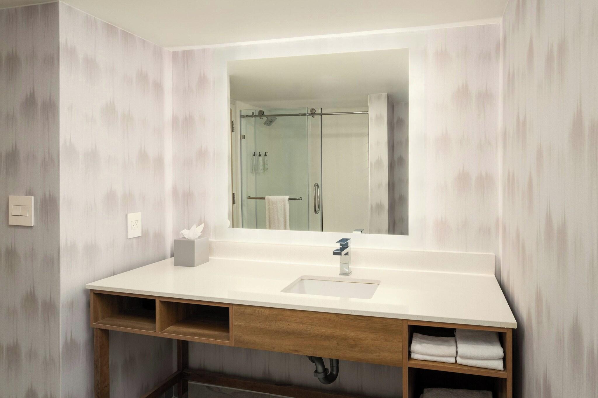 Suite Executive King Bed