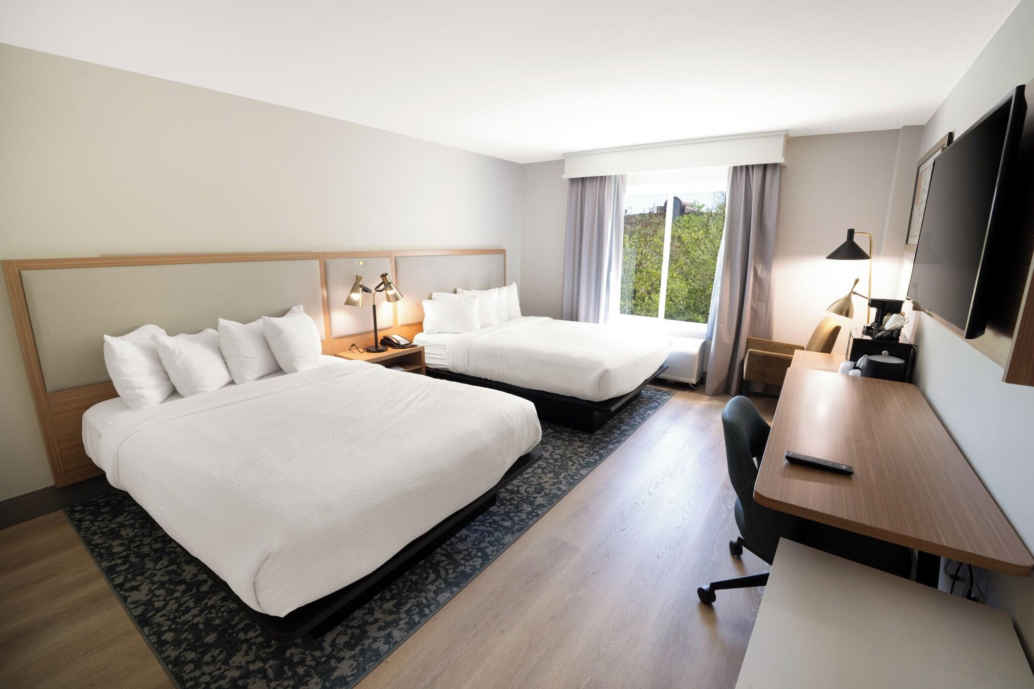 Suite Accessible-two Queen Beds