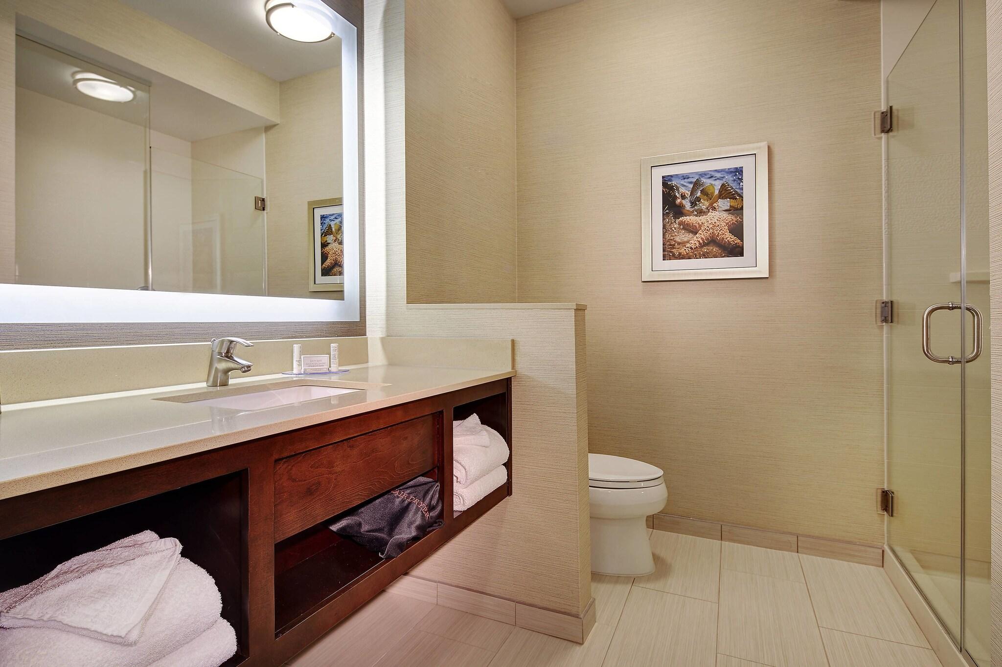 Suite Two Queen Beds