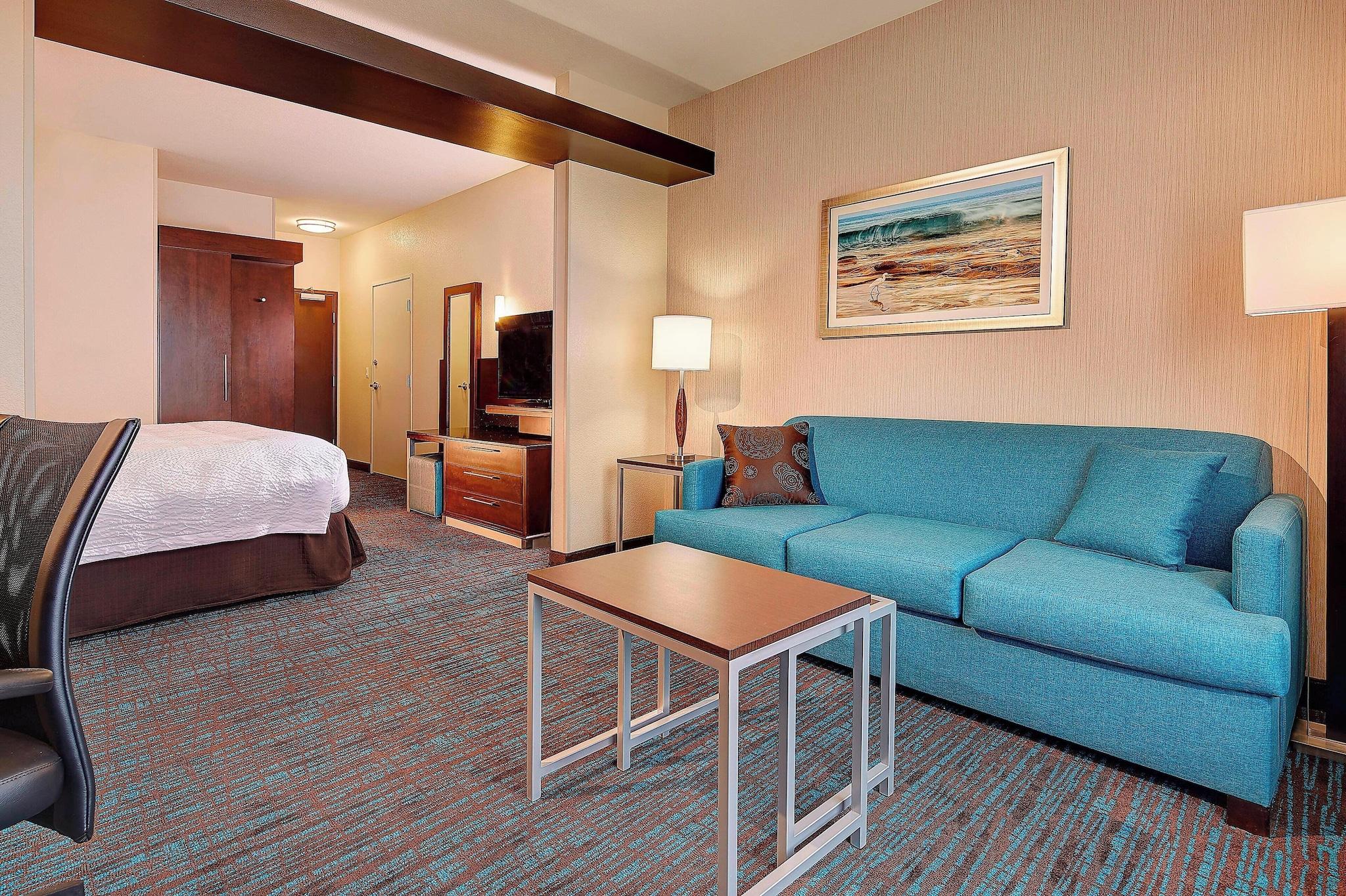 Studio King Size Bed