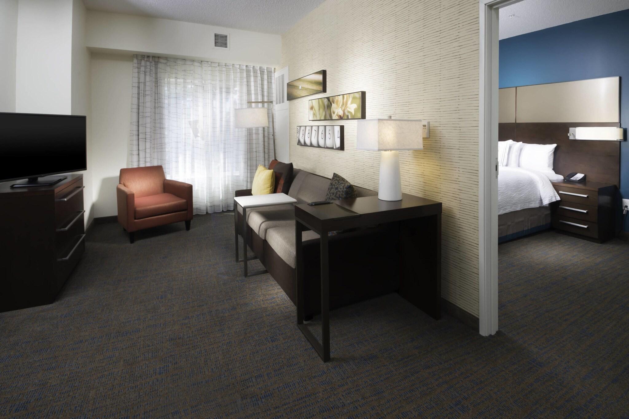 Suite King Bed Two Bedrooms