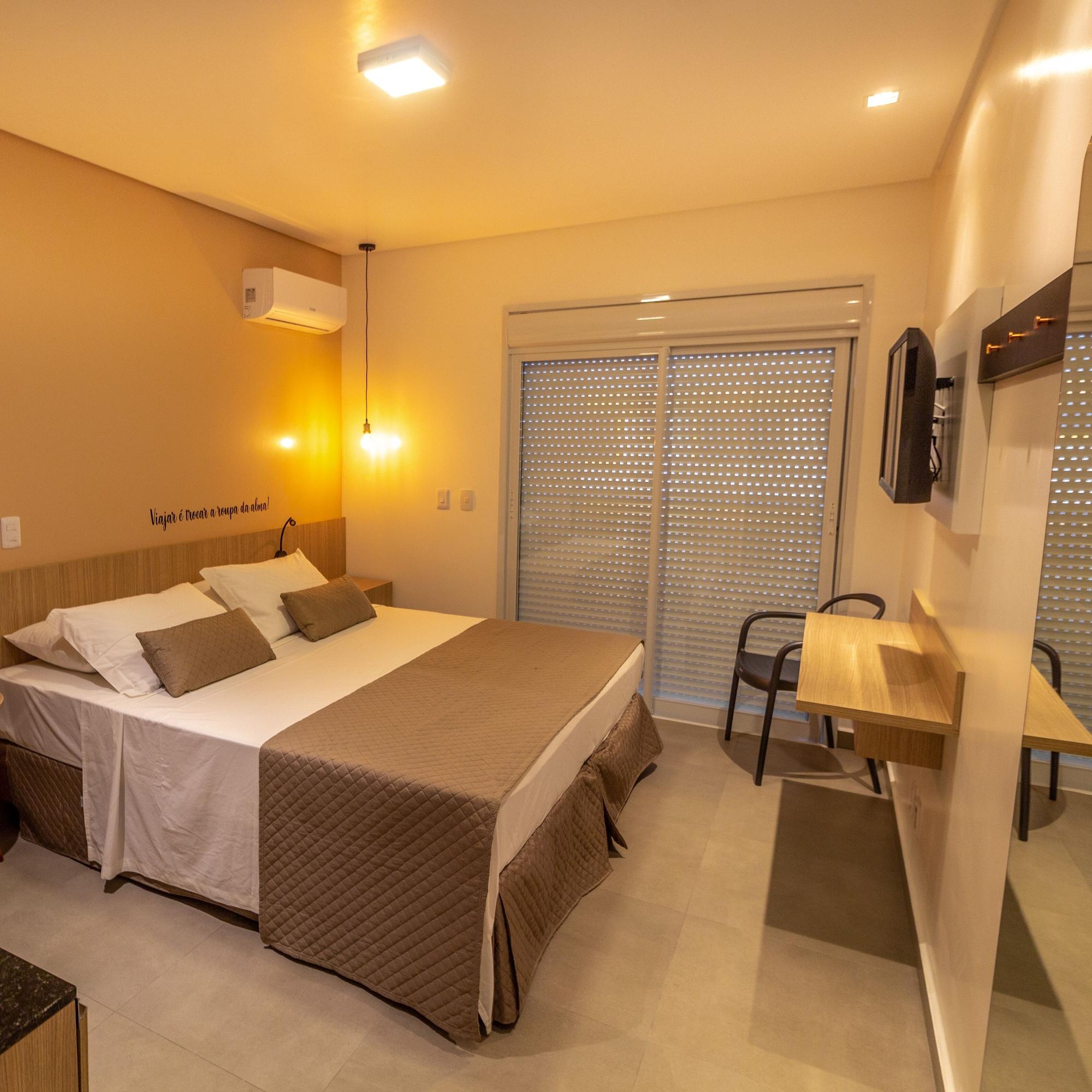 Double Superior Queen Bed