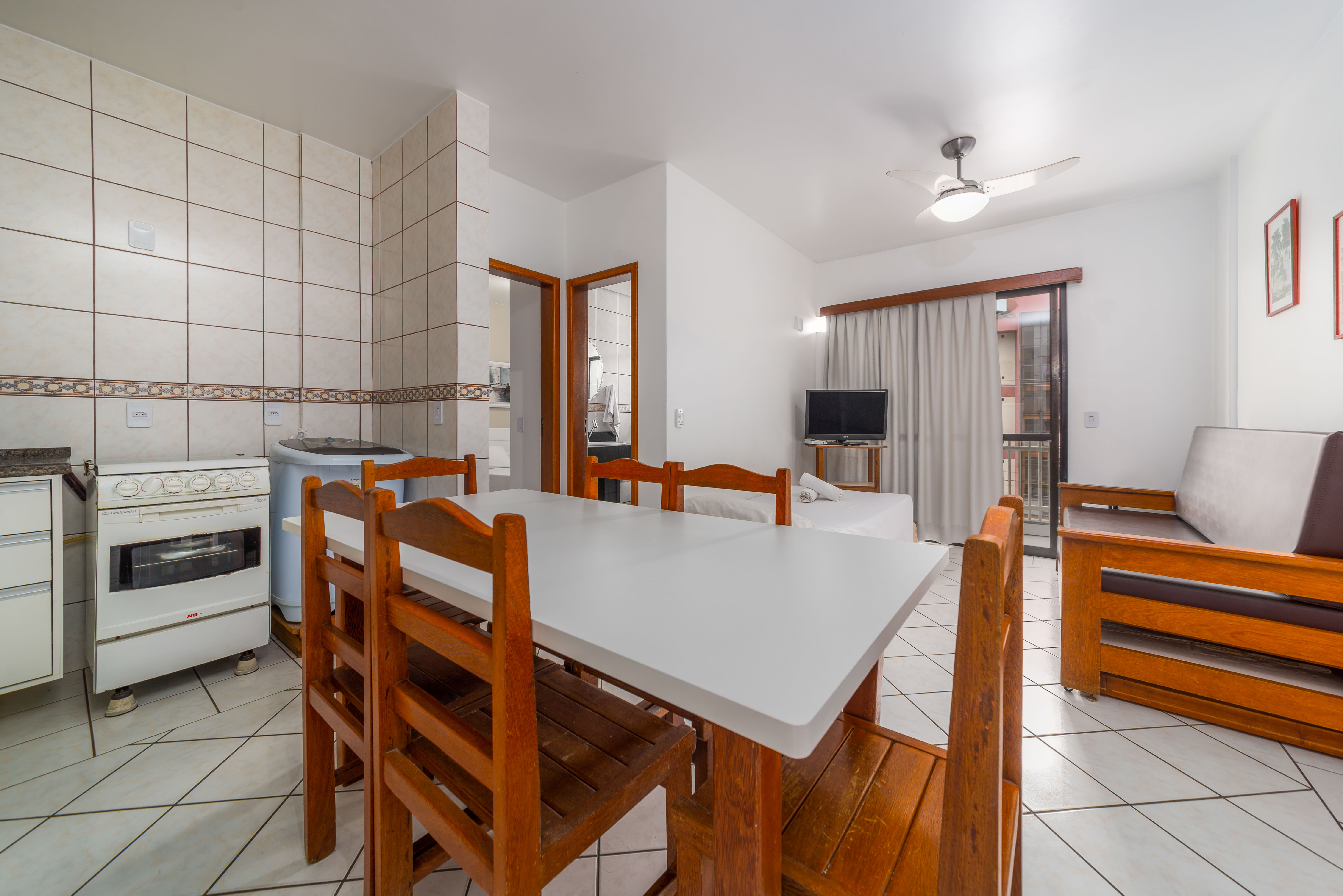 Family Room Capacity 4