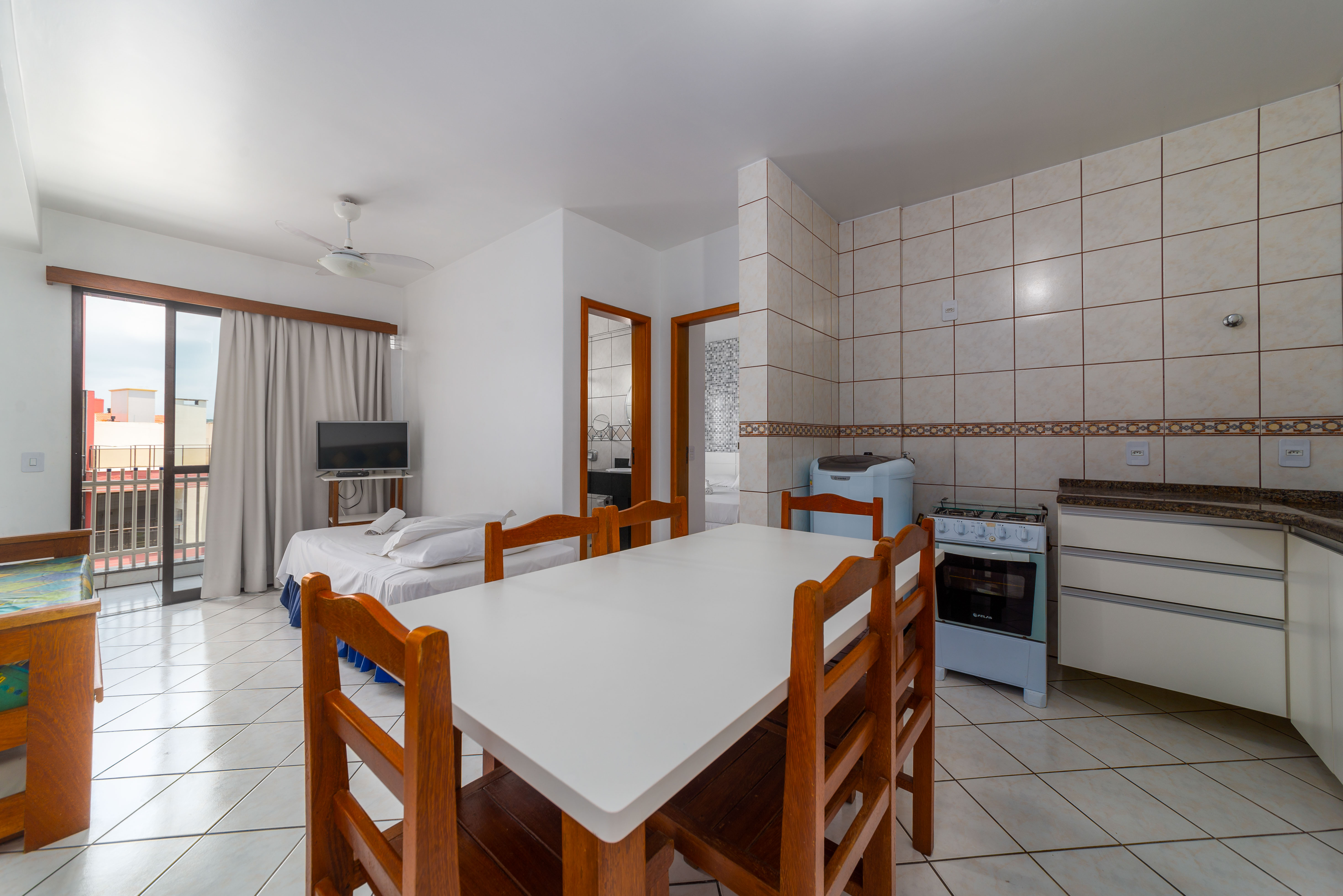 Family Room Capacity 5