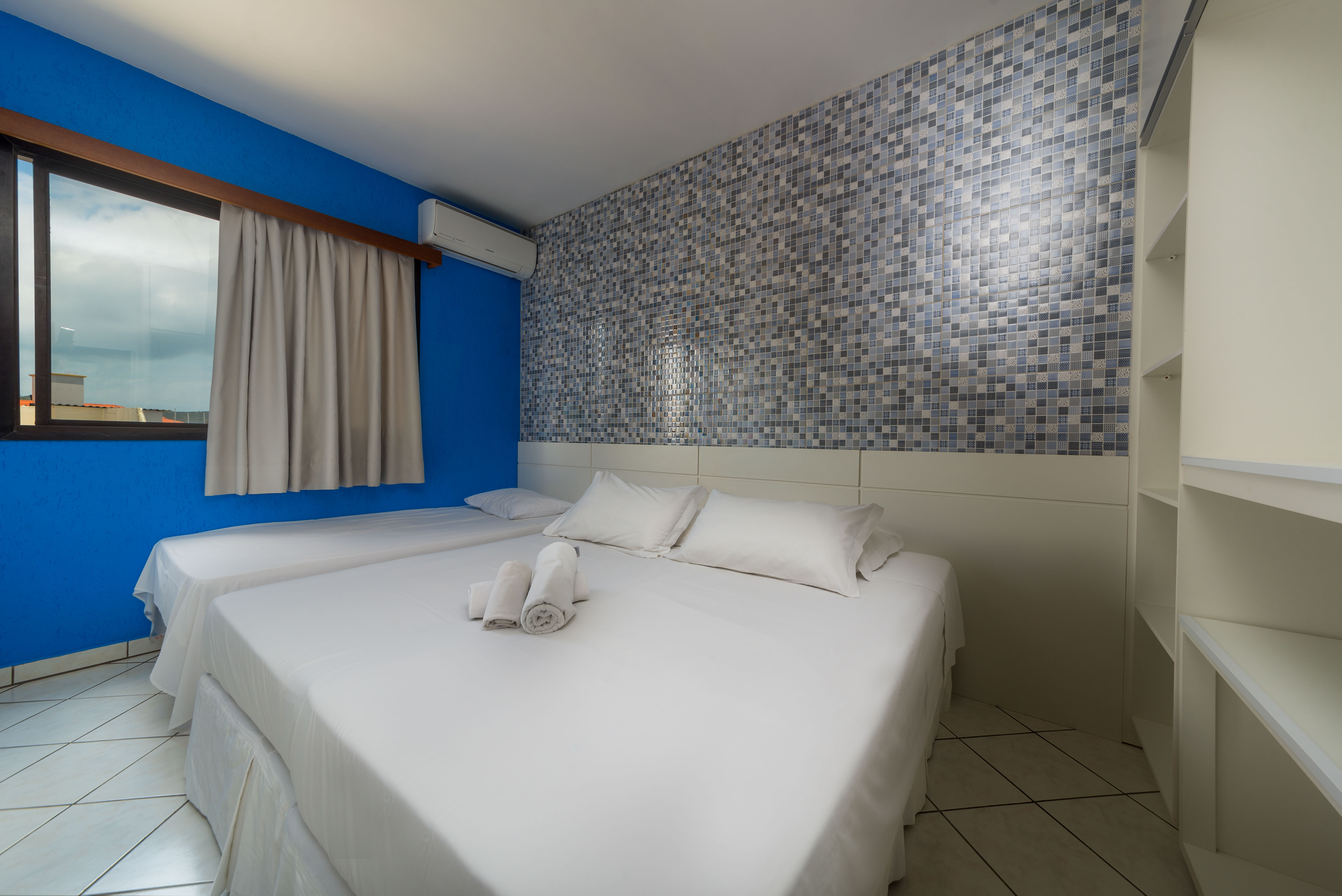 Family Room Capacity 5