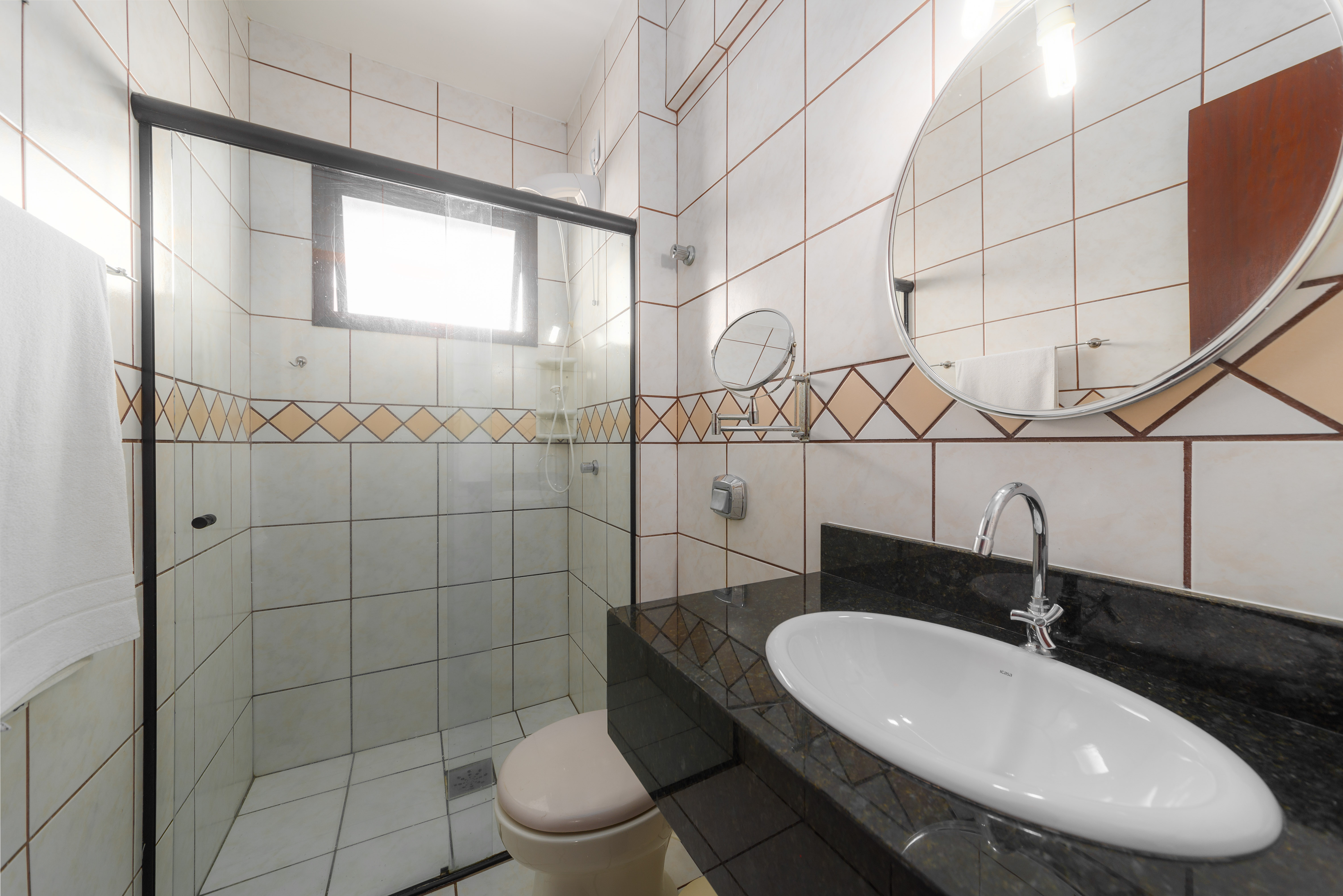 Family Room Capacity 4