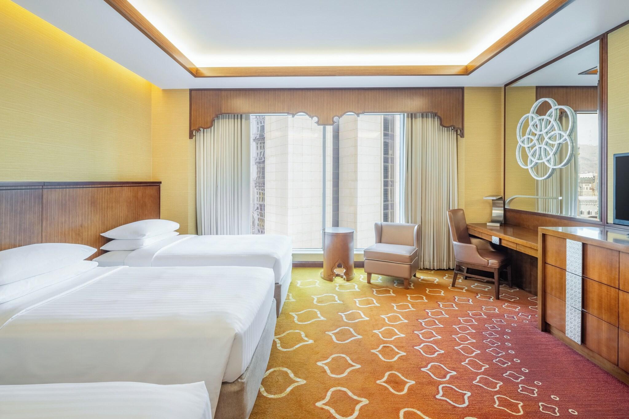 Quadruple Deluxe with Views