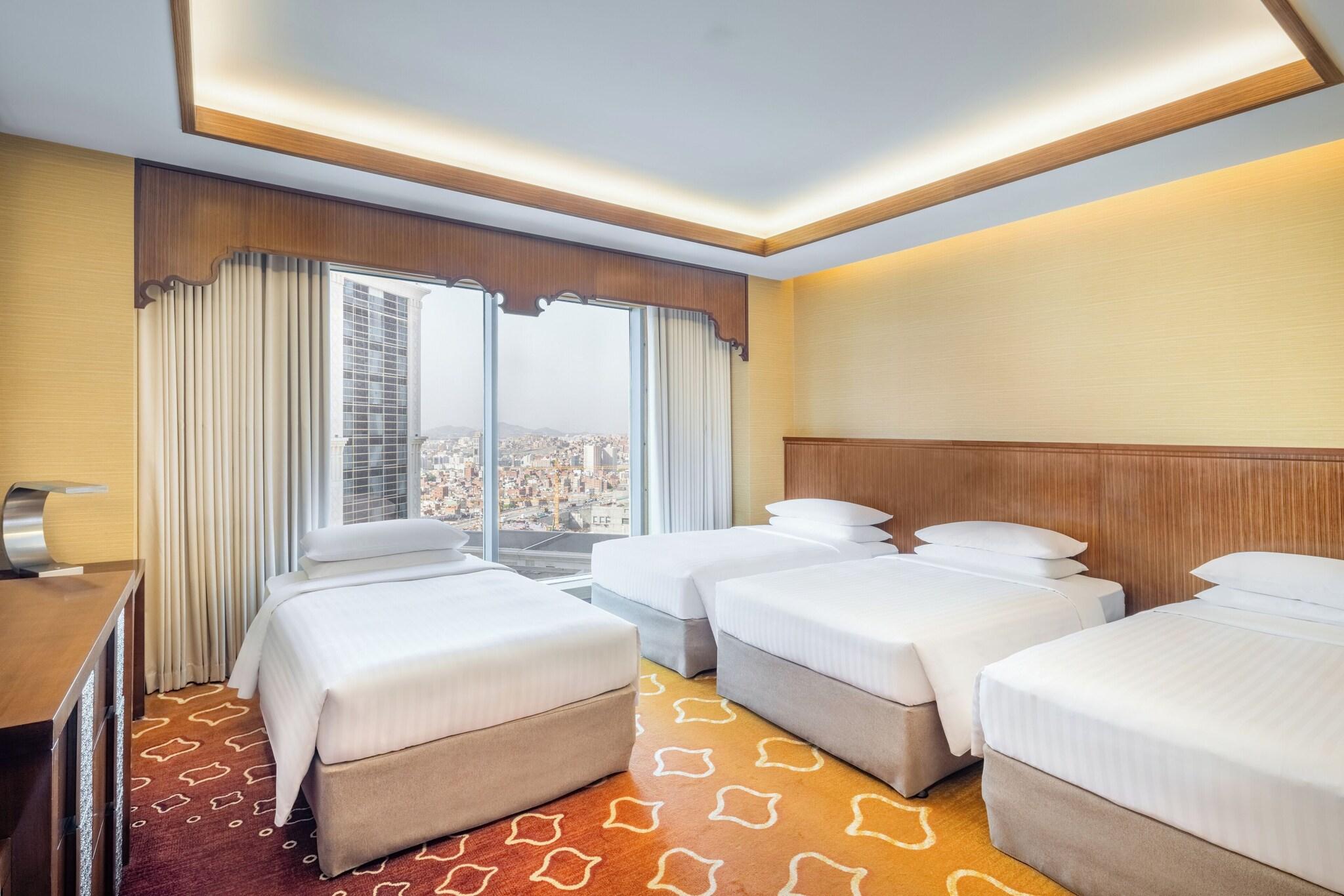 Quadruple Deluxe with Views