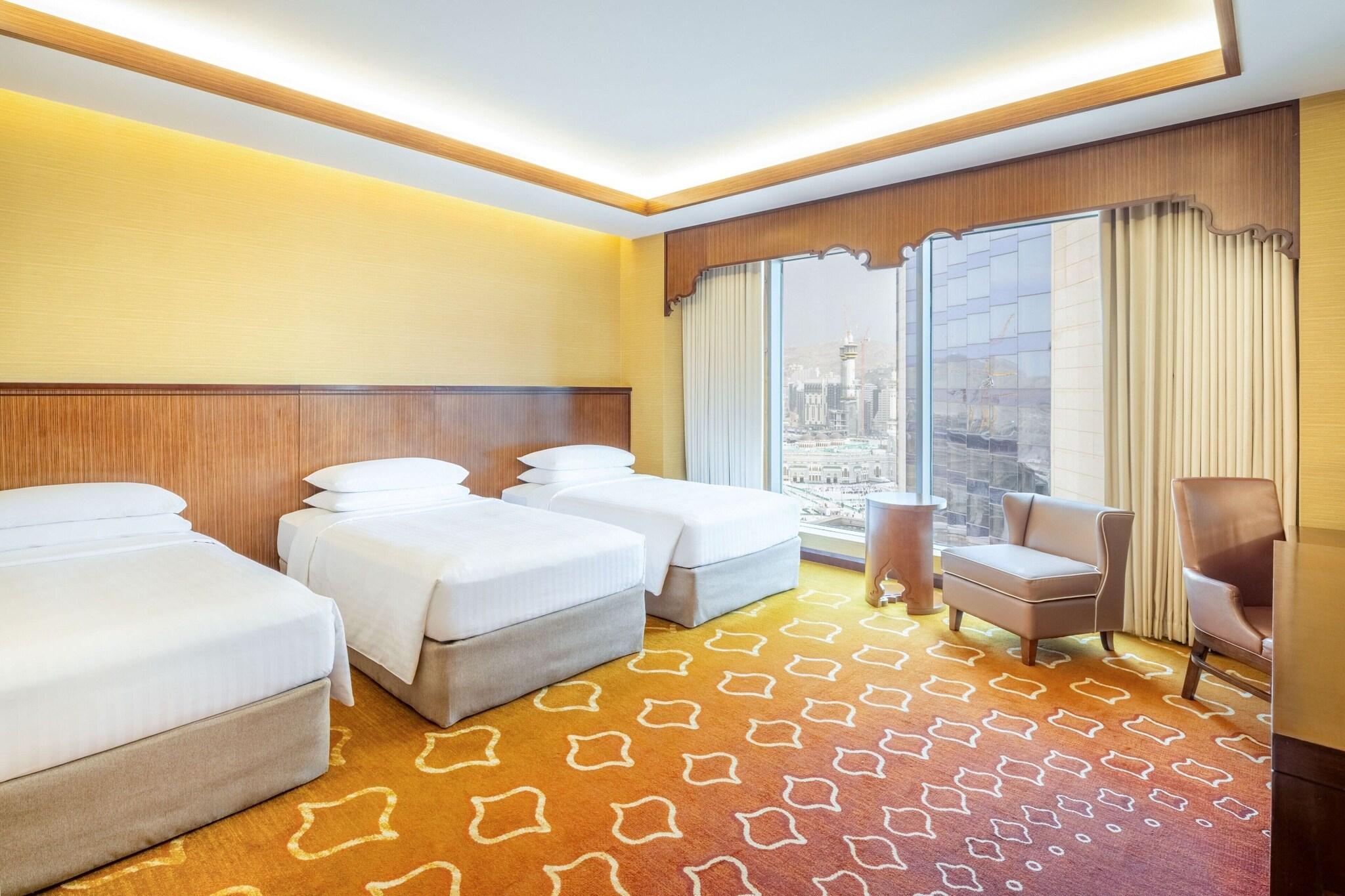 Quadruple Deluxe with Views