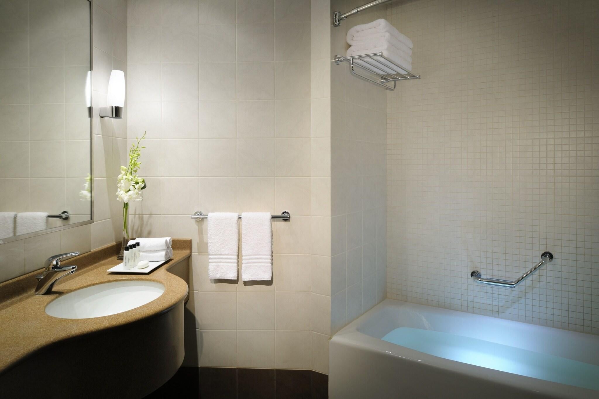 Apartment King Bed Two Bedrooms