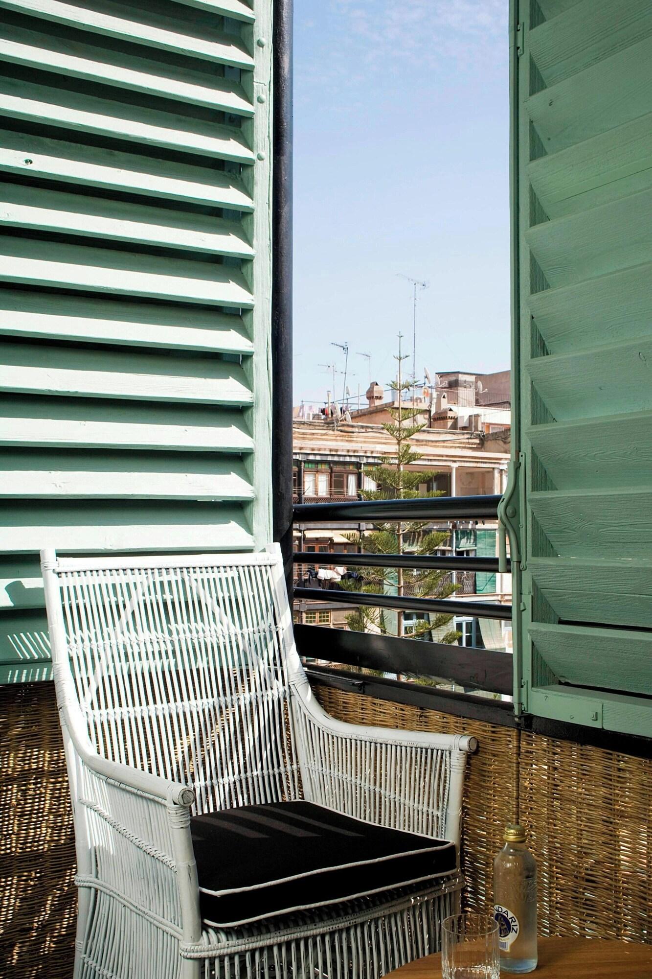 Double Deluxe with Views