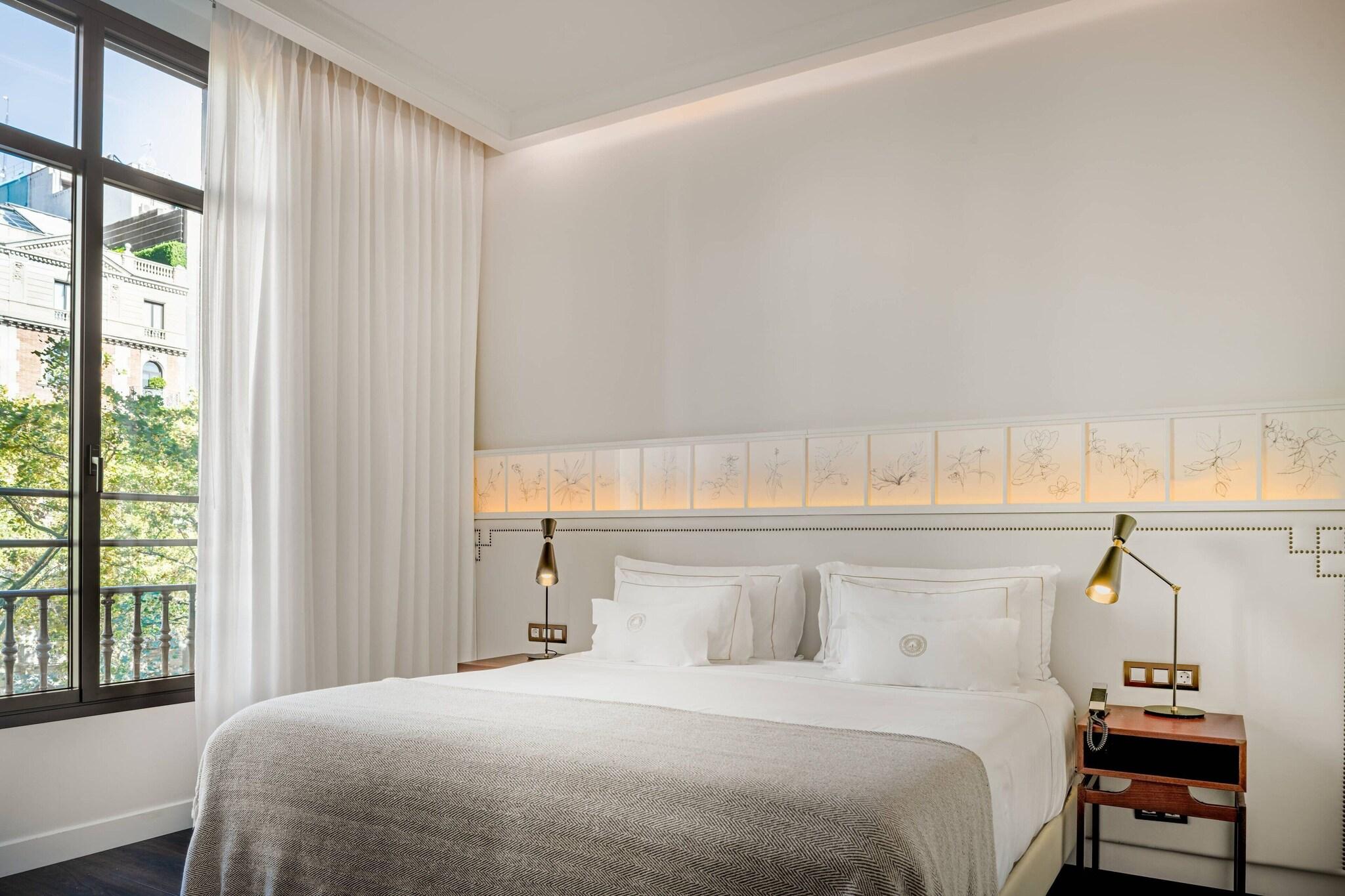 Junior Suite King Bed One Bedroom 