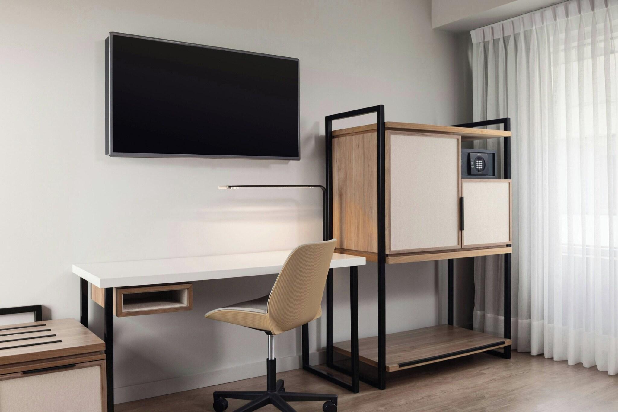 Double King Size Bed