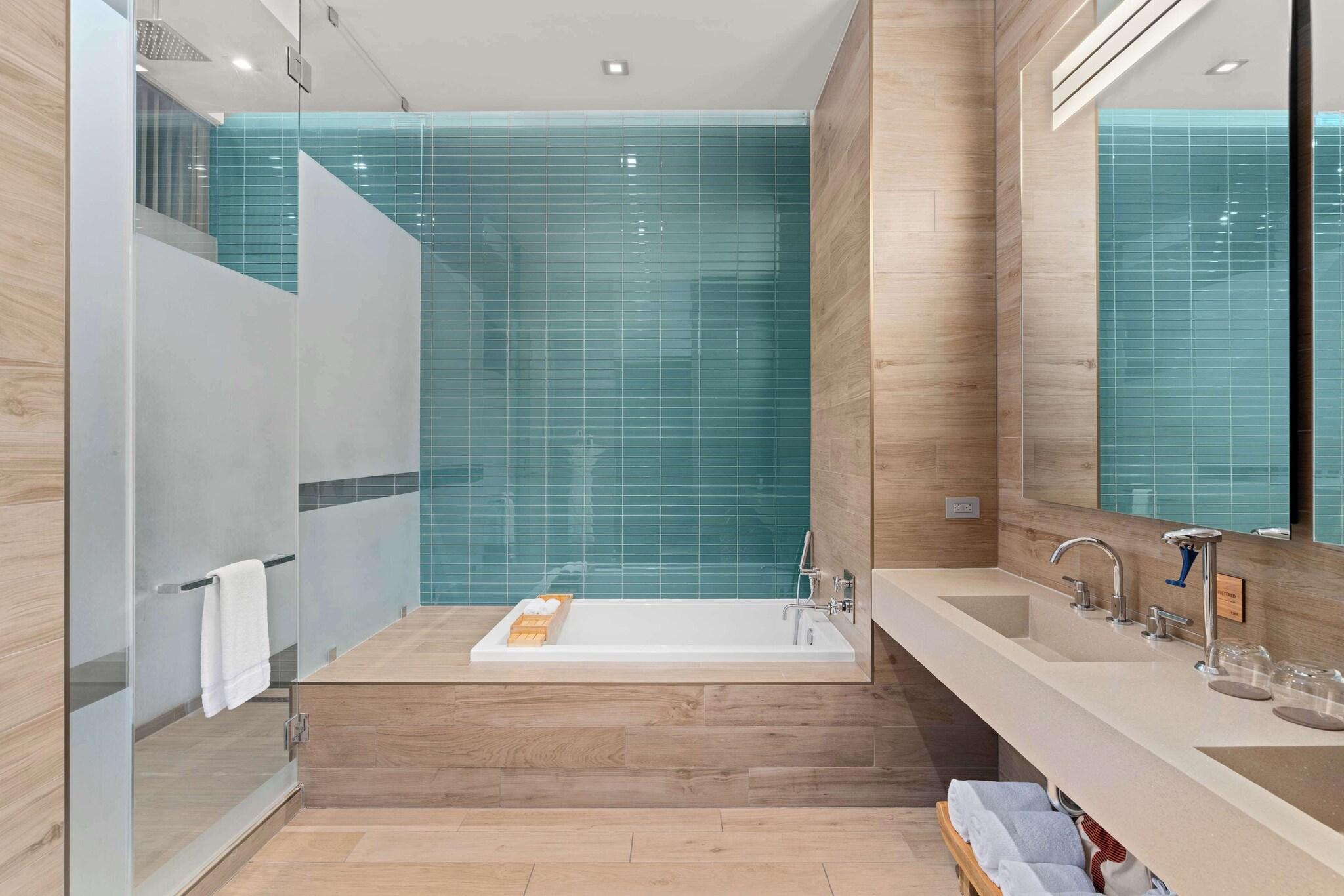 Suite King Bed One Bedroom 