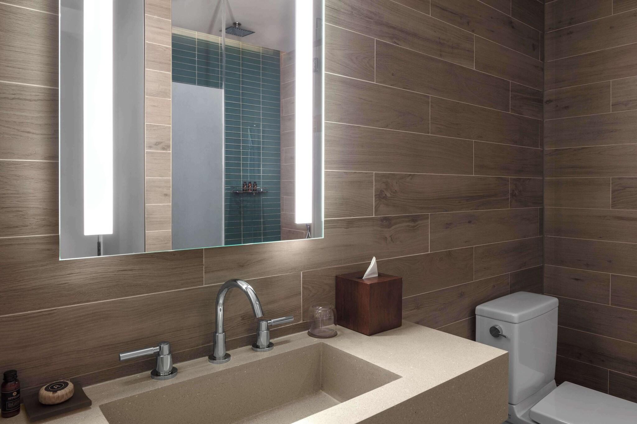 Apartment King Size Bed