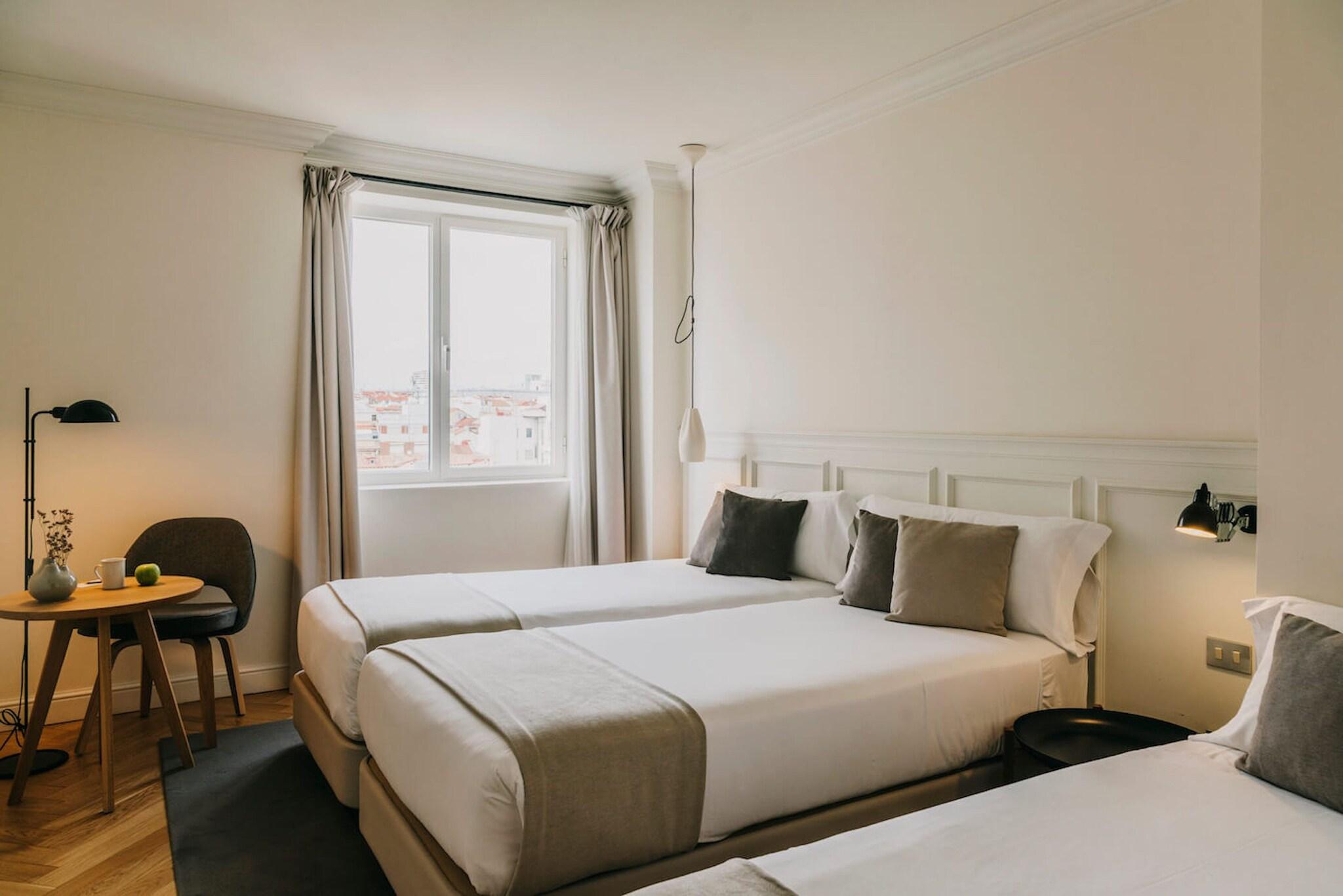 Triple Deluxe City View