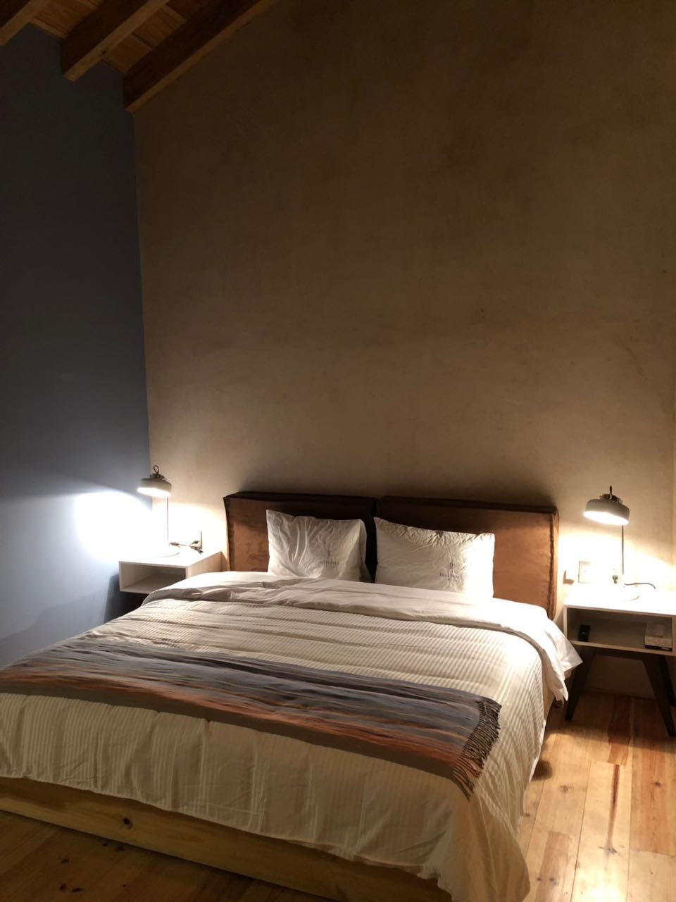 Apartment King Size Bed