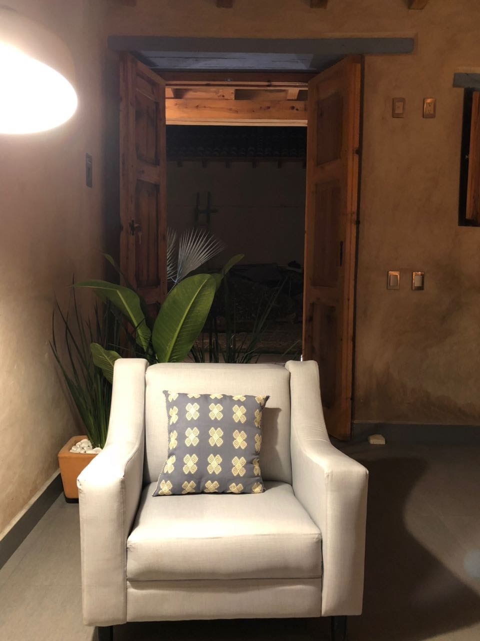 Apartment King Size Bed