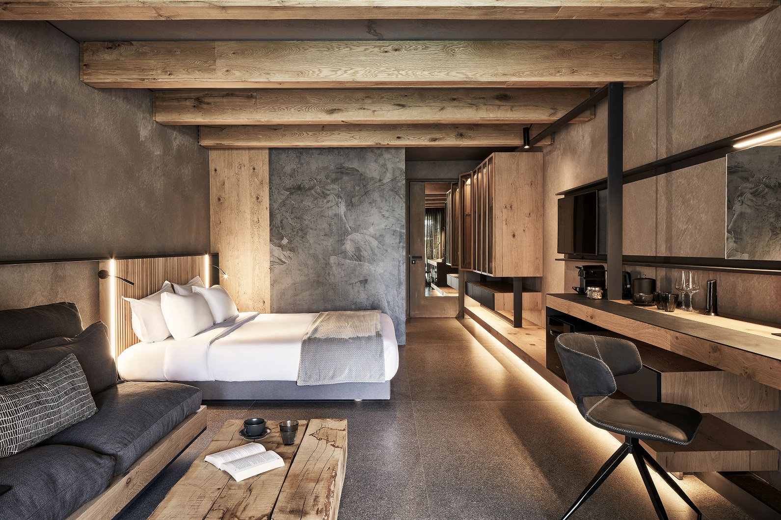 Suite with Private Pool