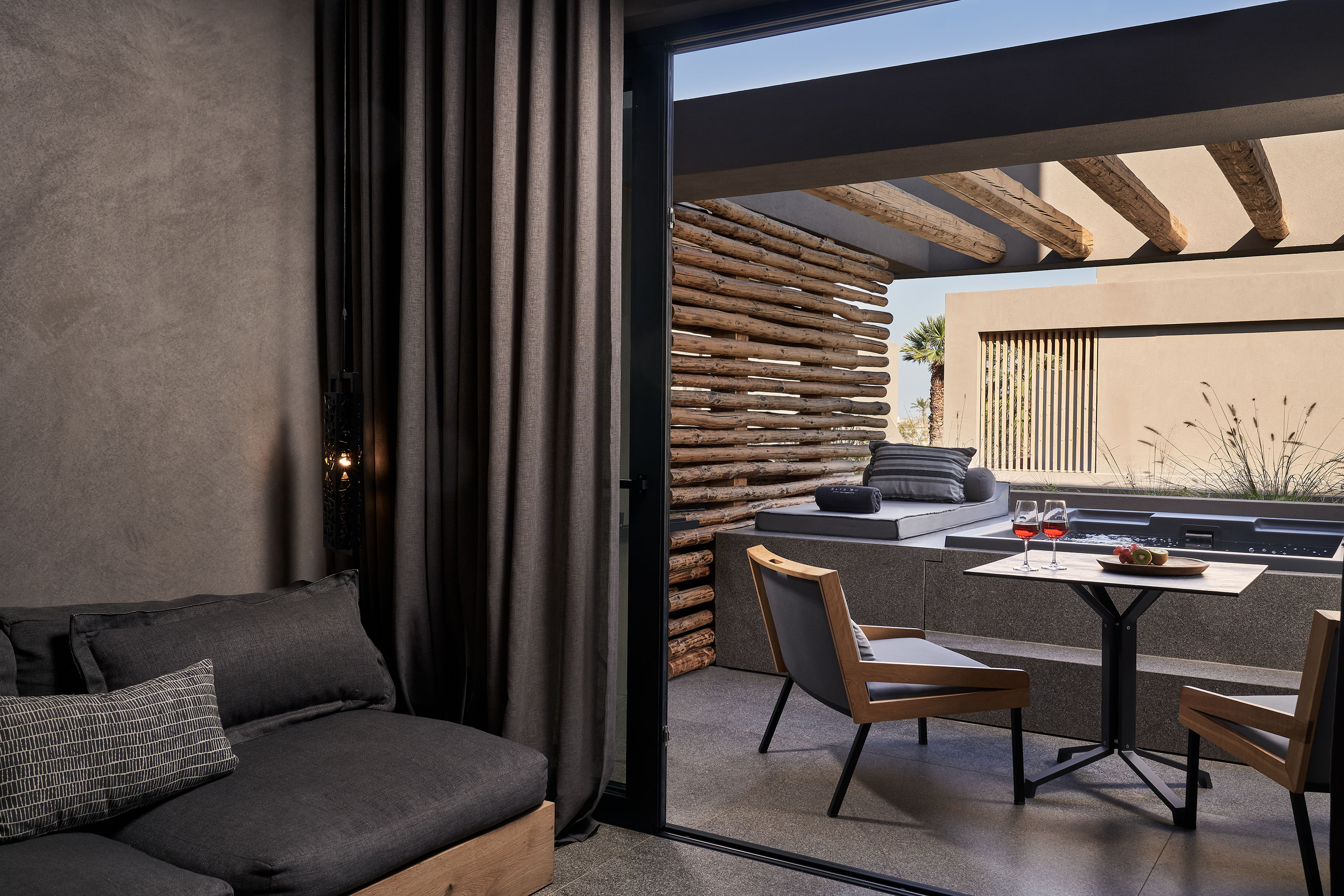 Apartment with Jacuzzi