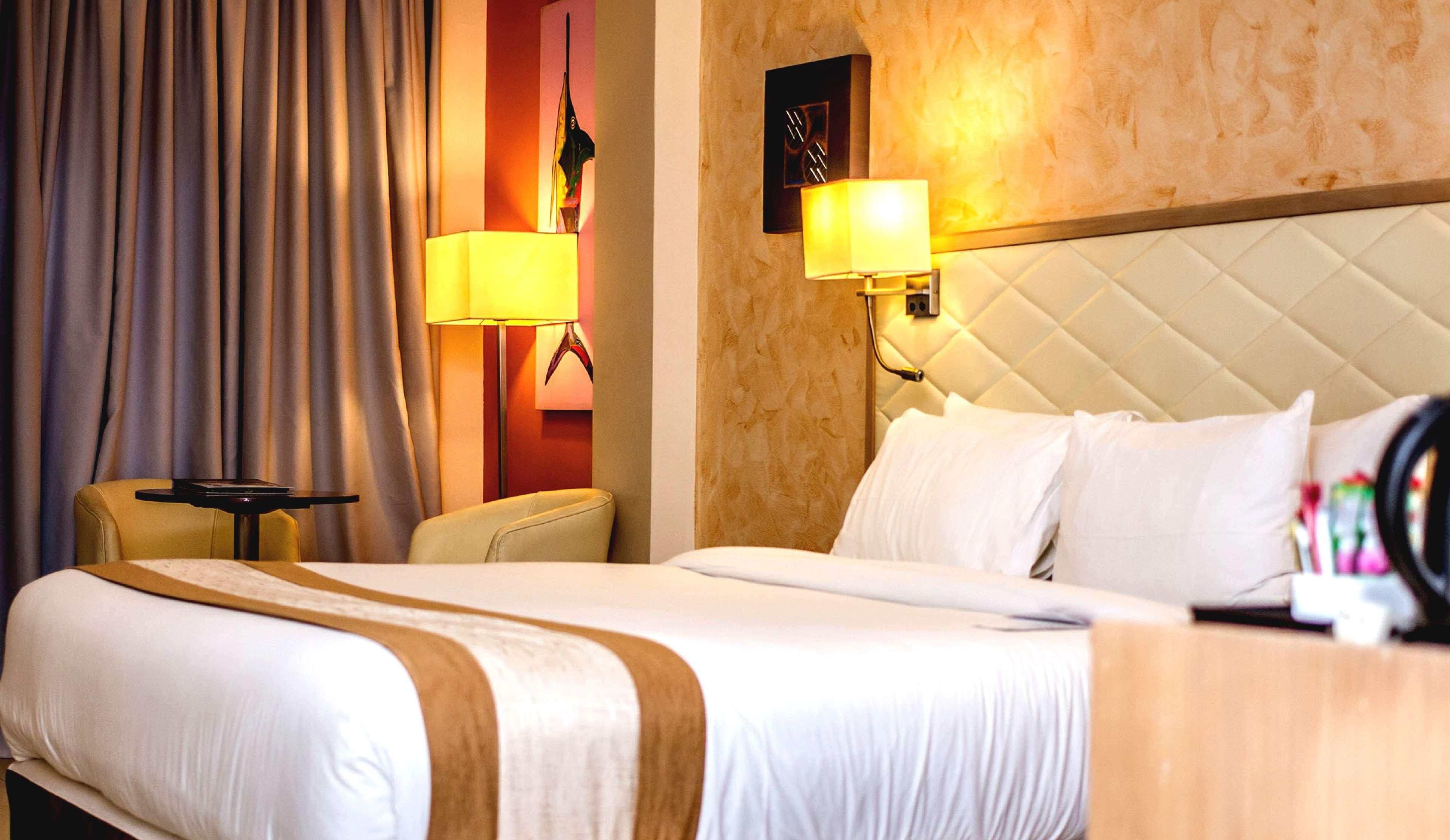 Double Queen Size Bed