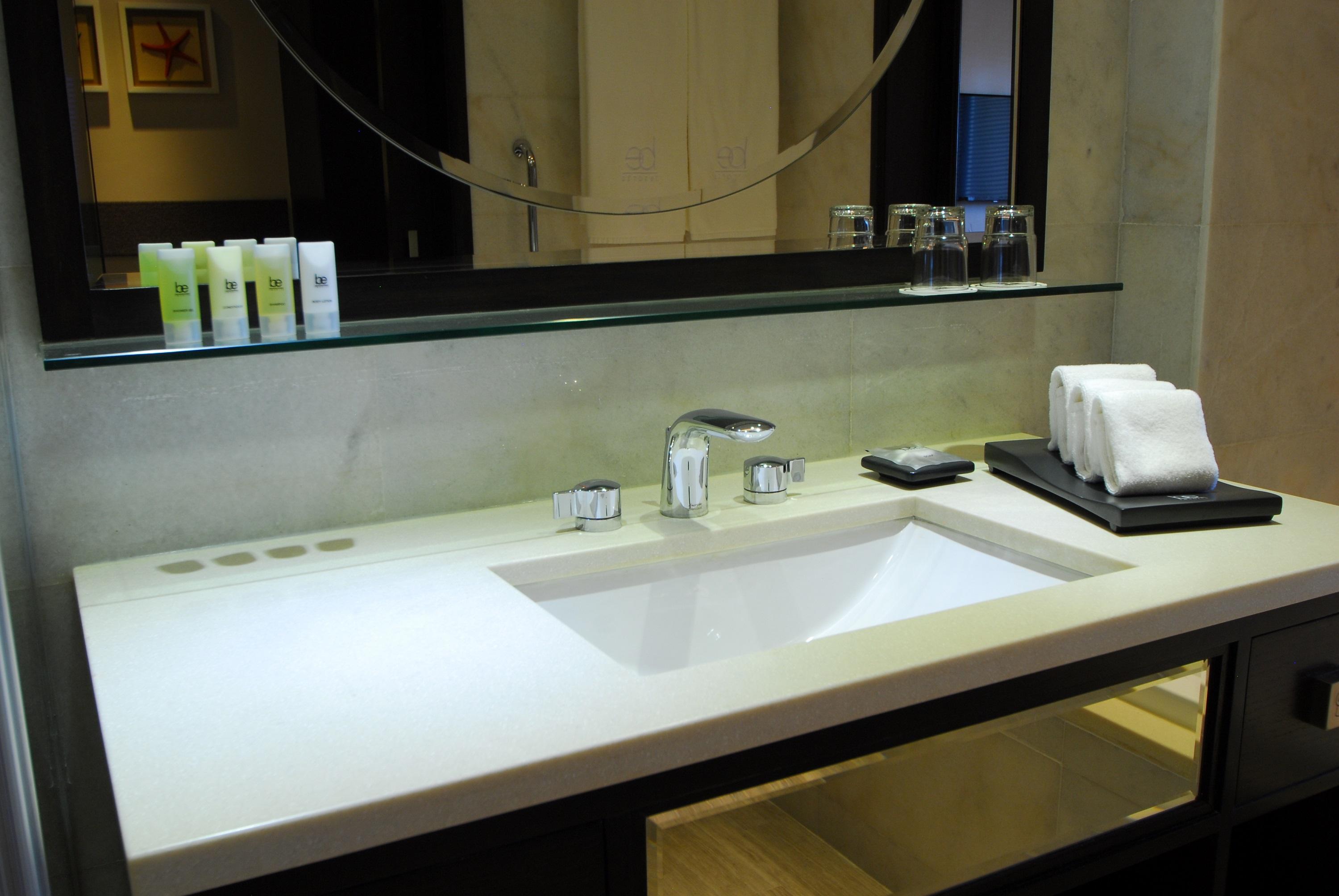 Double or Twin Deluxe Pool View