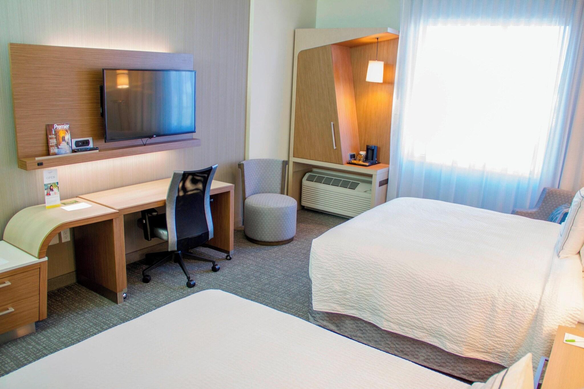 Double Two Queen Beds