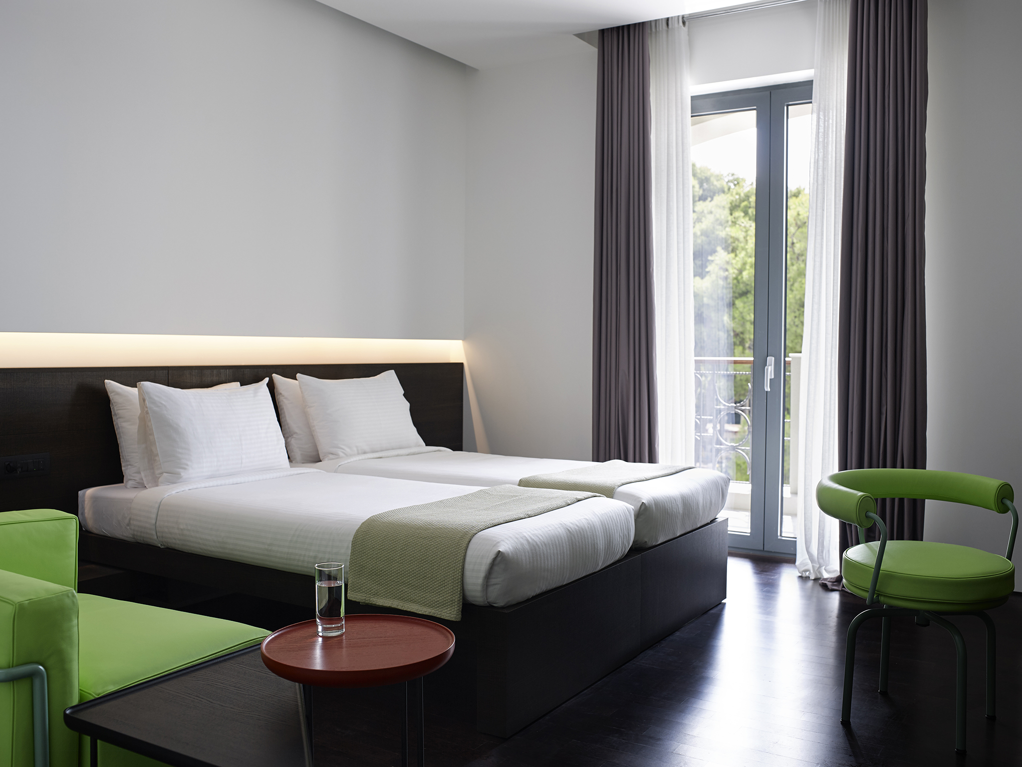 Double or Twin Deluxe