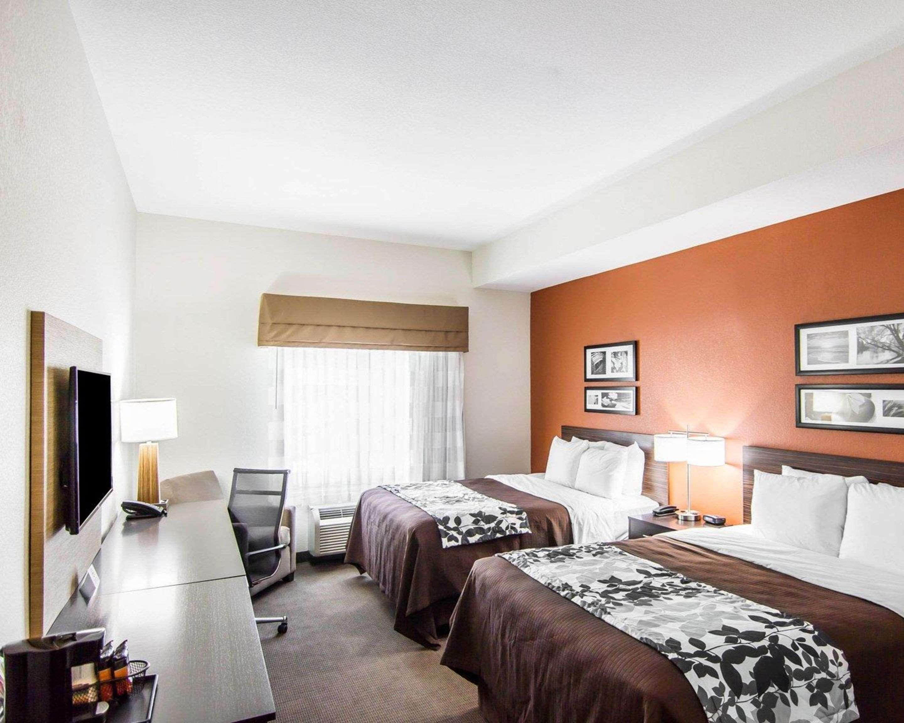 Double Two Queen Beds Non Smoking