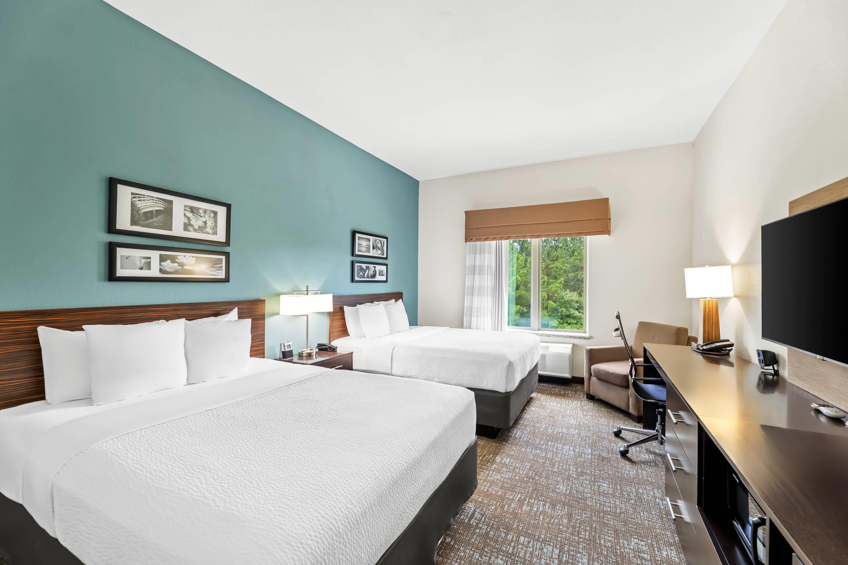 Double Two Queen Beds Non Smoking