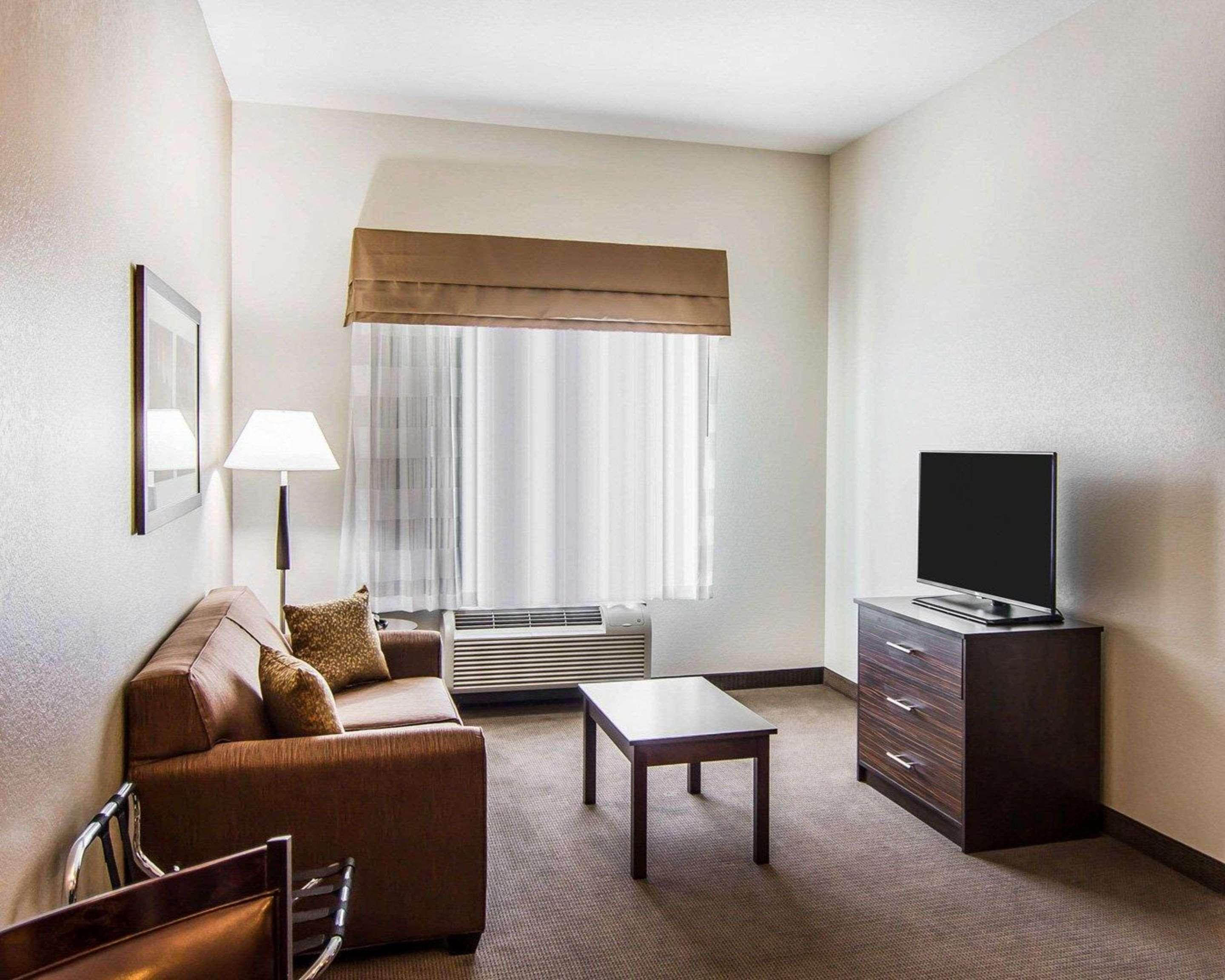 Suite King Bed Non Smoking