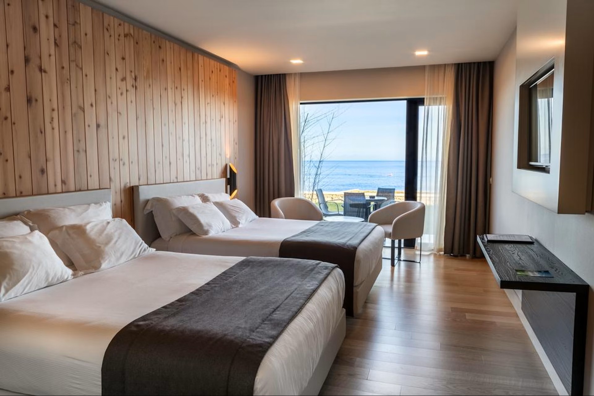 Room Superior with Views