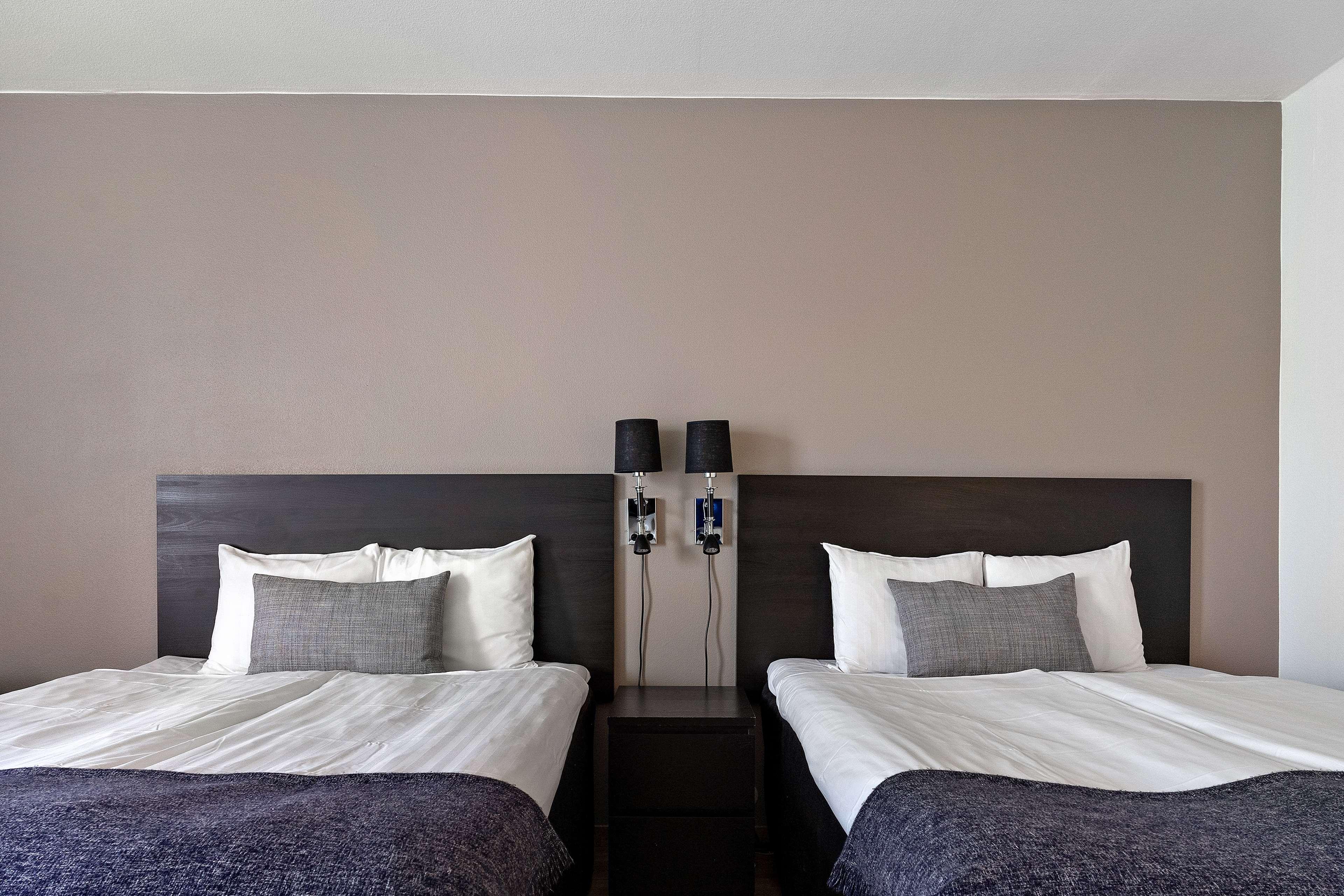 Double Queen Size Bed