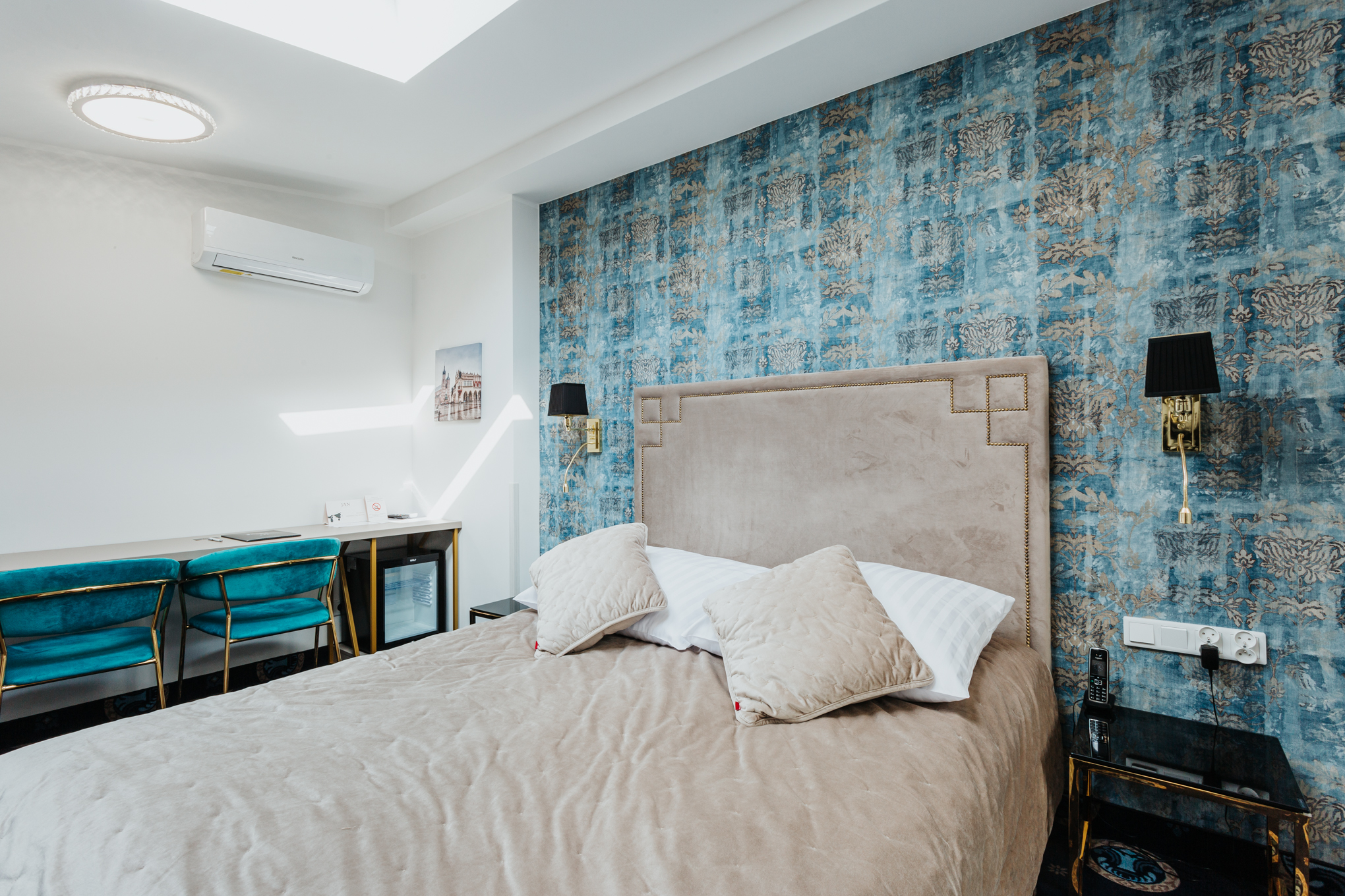 Double Single Economy