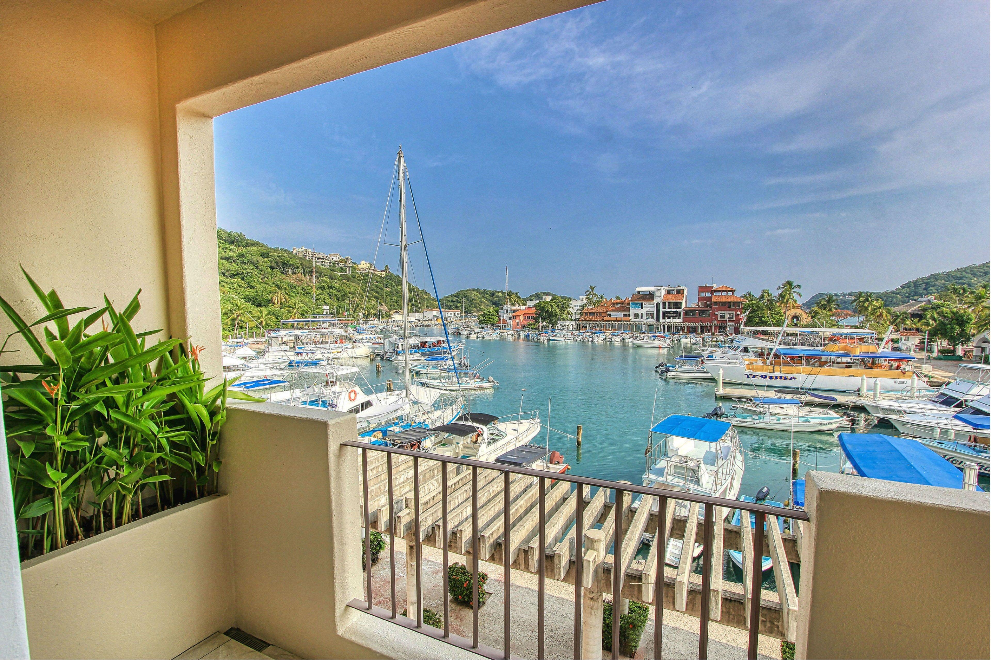 Suite King Bed One Bedroom 