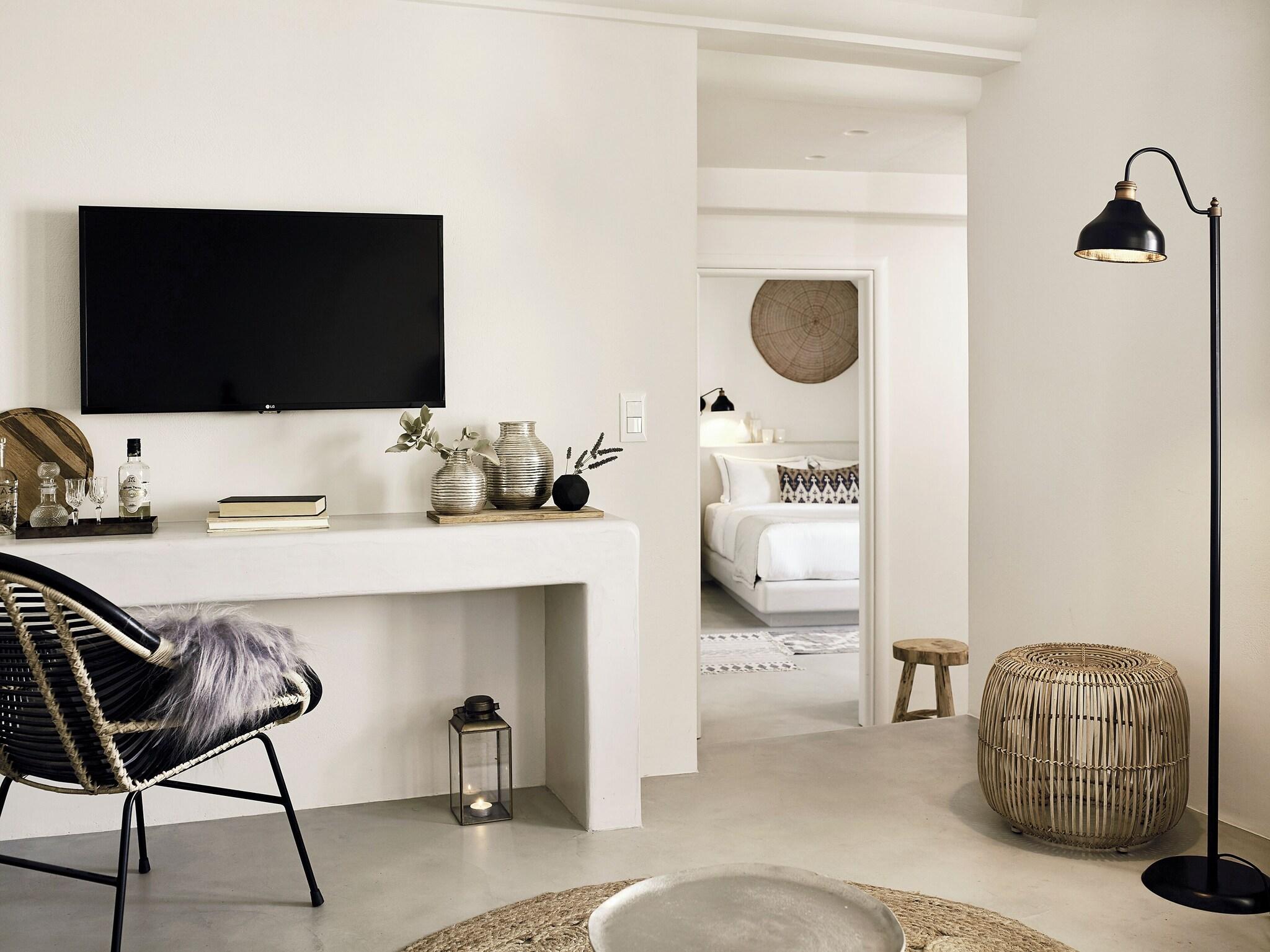 Suite with Private Pool