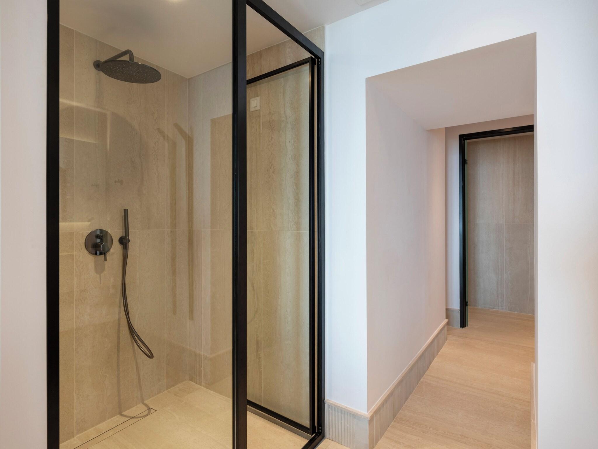 Suite with Private Pool