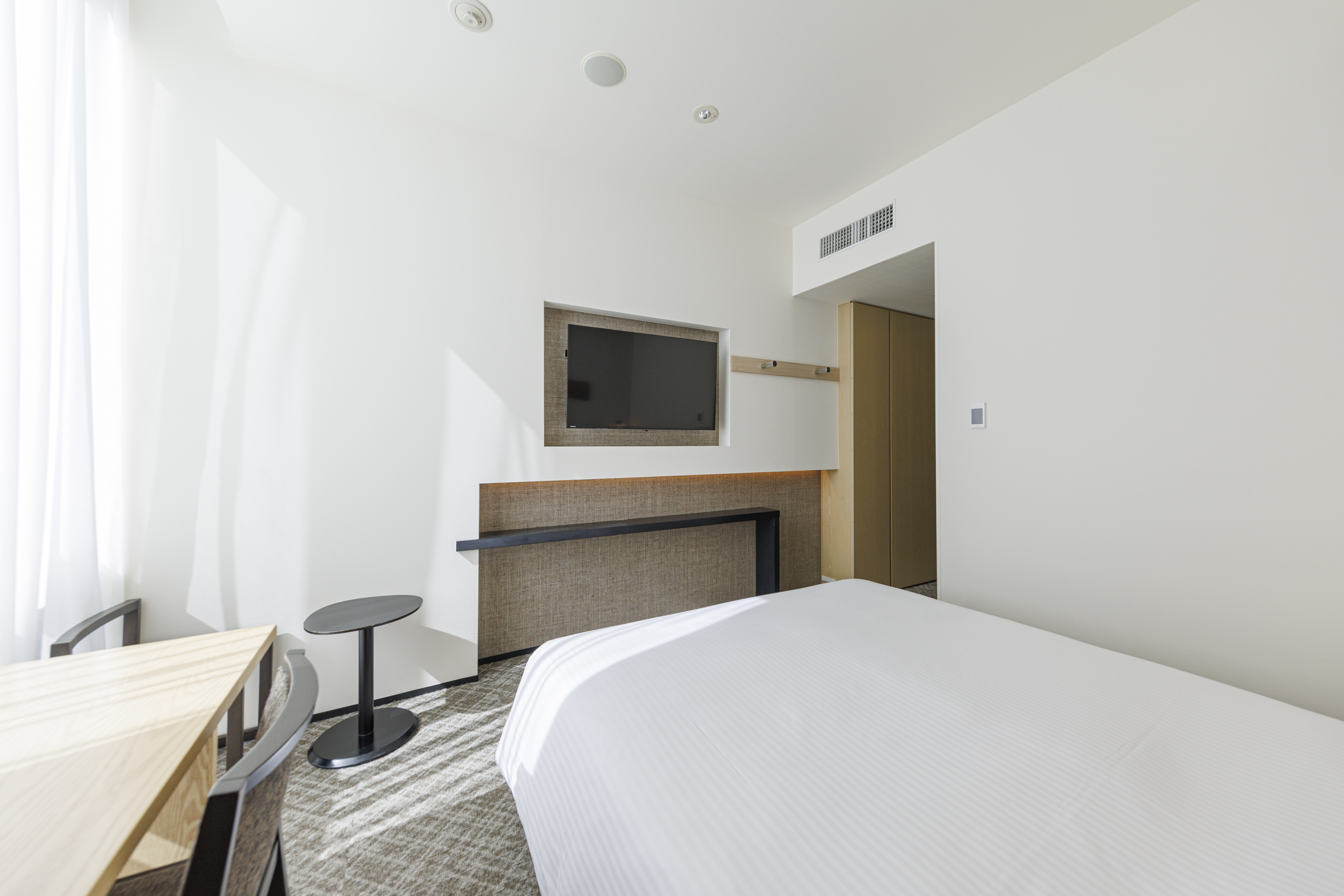 Double Single Queen Size Bed