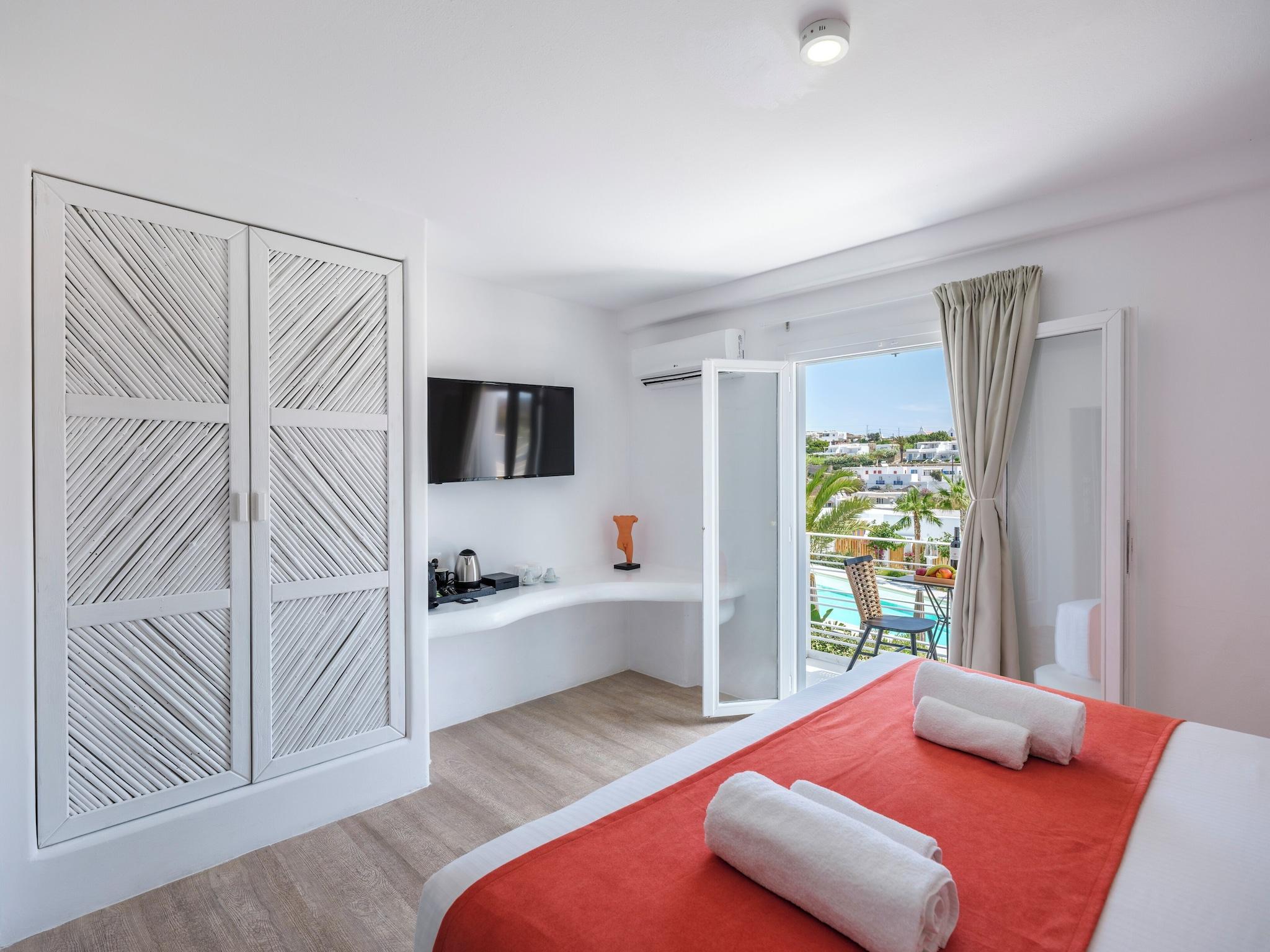 Double Deluxe Pool View