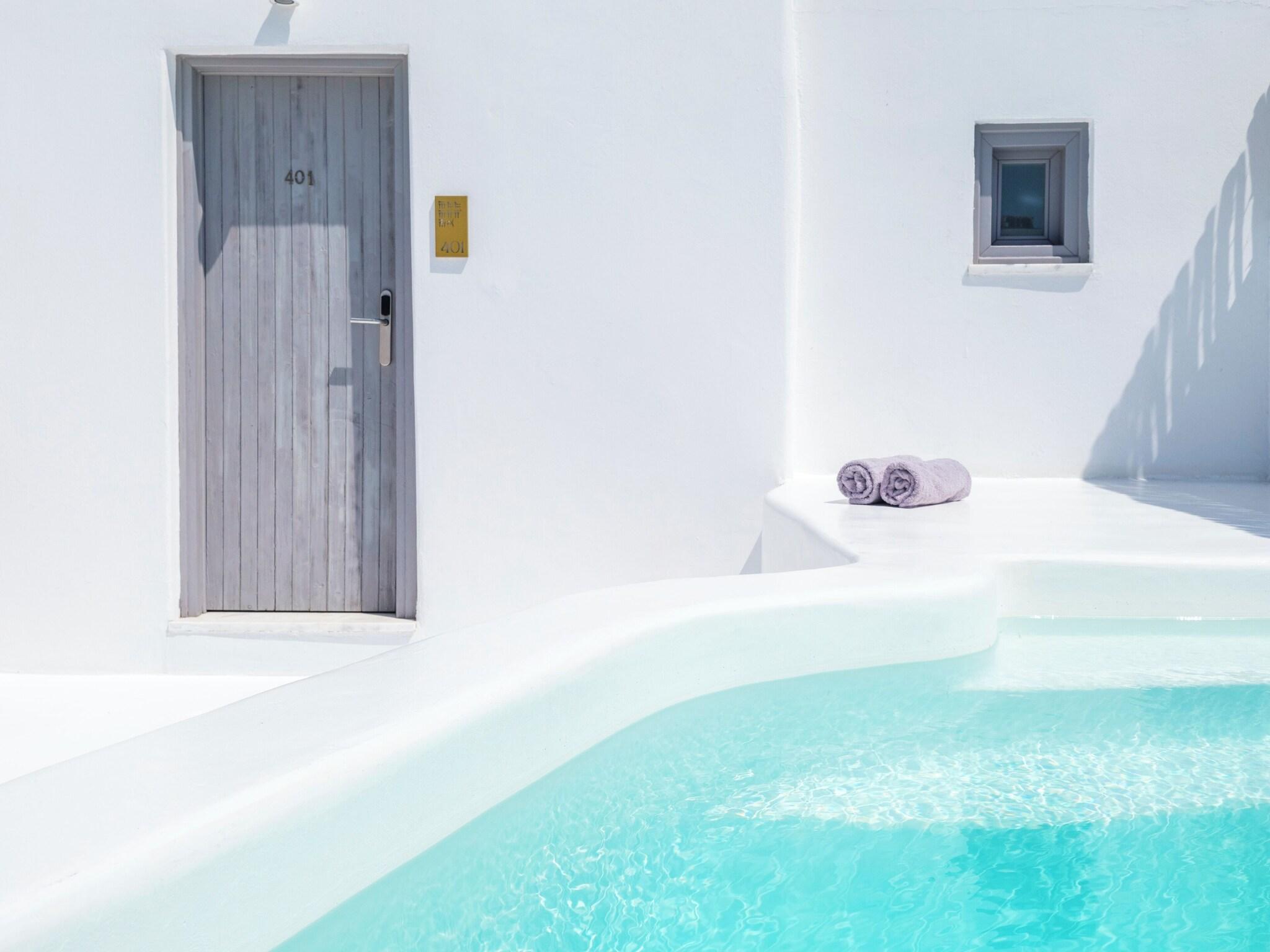 Double Deluxe with Private Pool