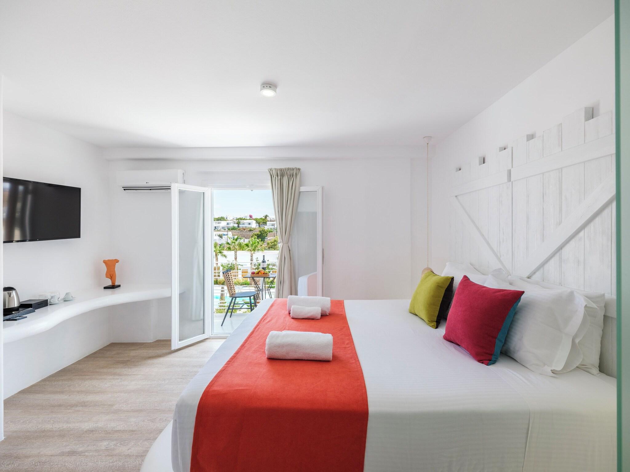 Double Deluxe Pool View