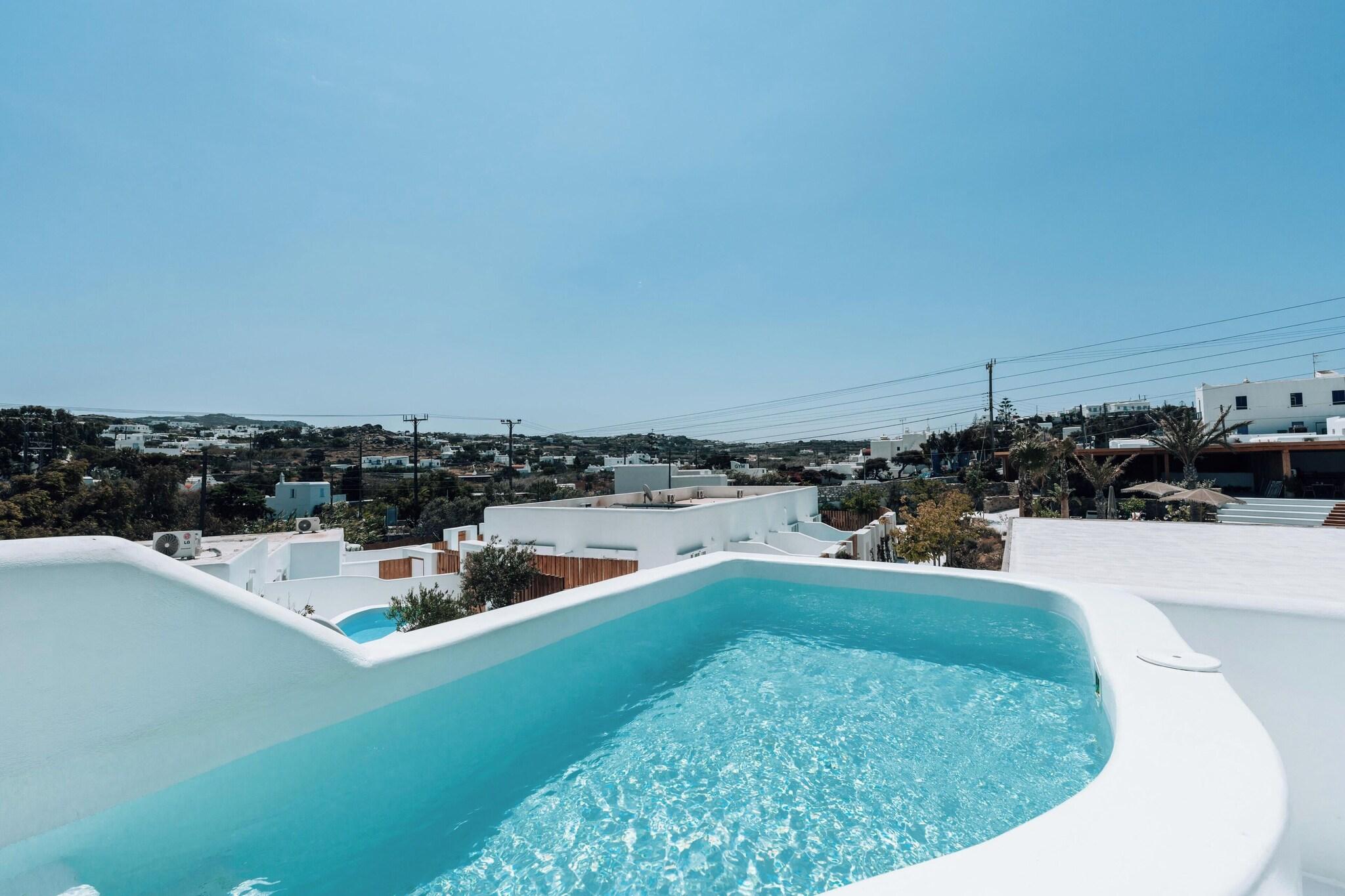 Double Deluxe with Private Pool