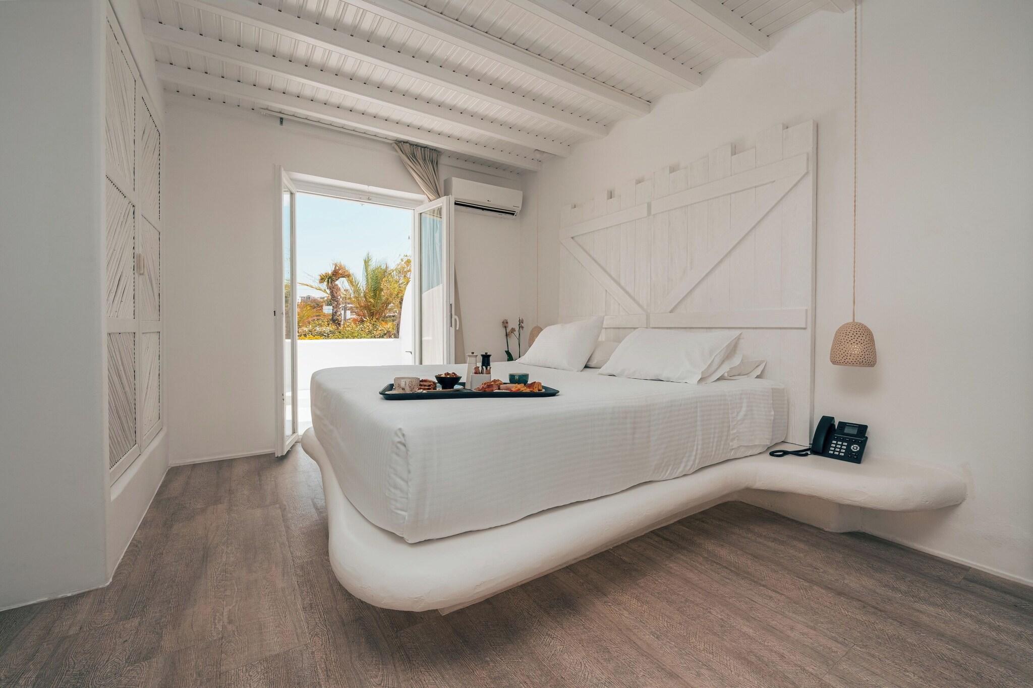 Double Deluxe Pool View