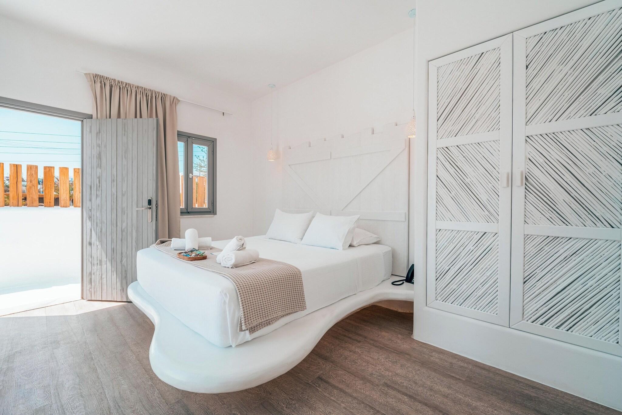 Double Deluxe with Private Pool