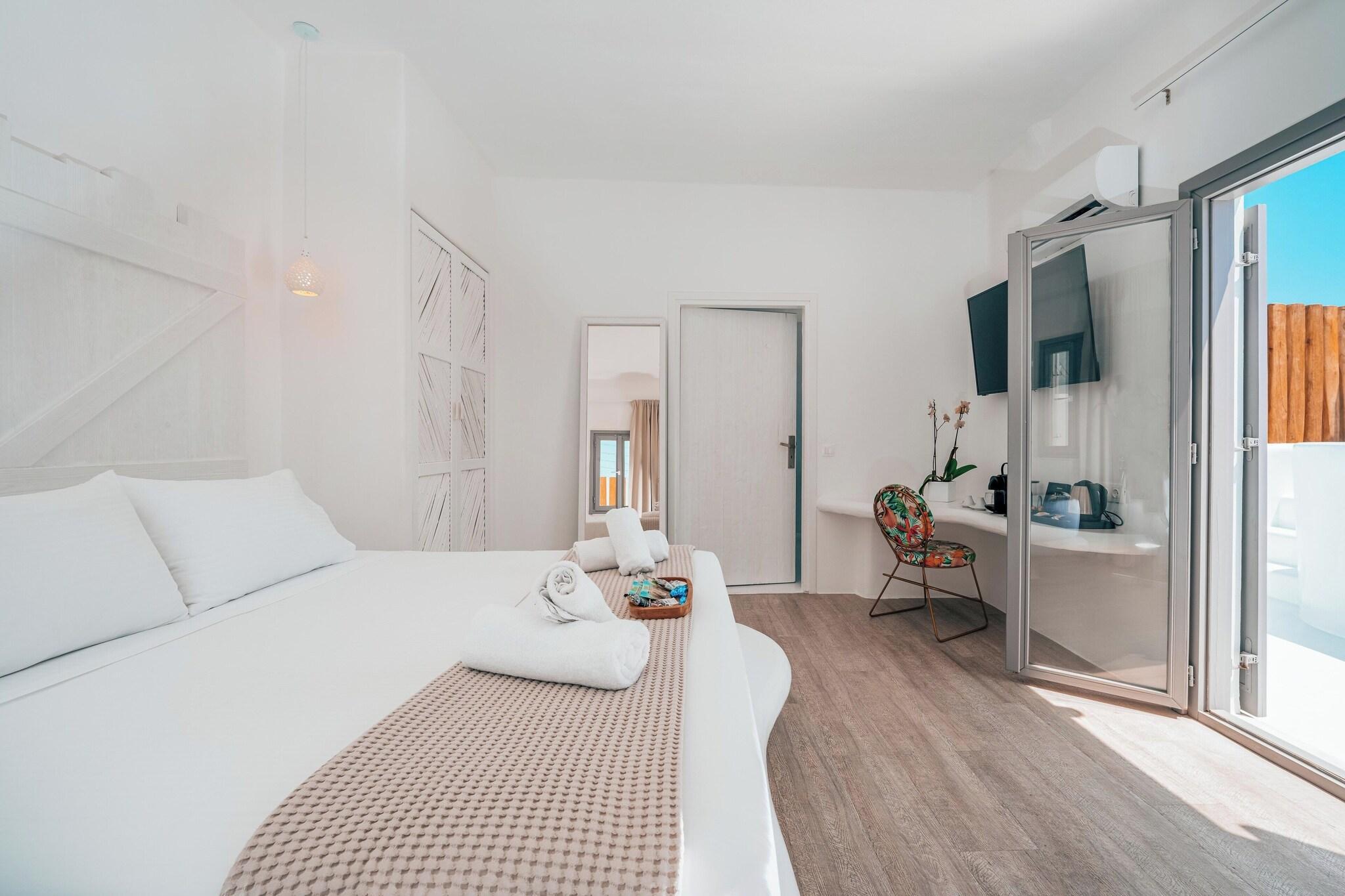 Double Deluxe with Private Pool